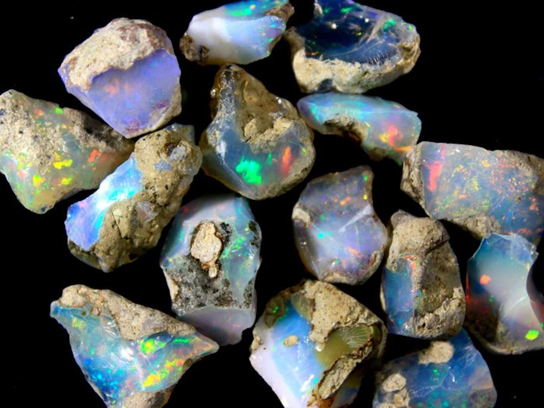 No Reserve - ct. 83.50 Top Color Ethiopian Opal - Rough Collection- 16.7 g