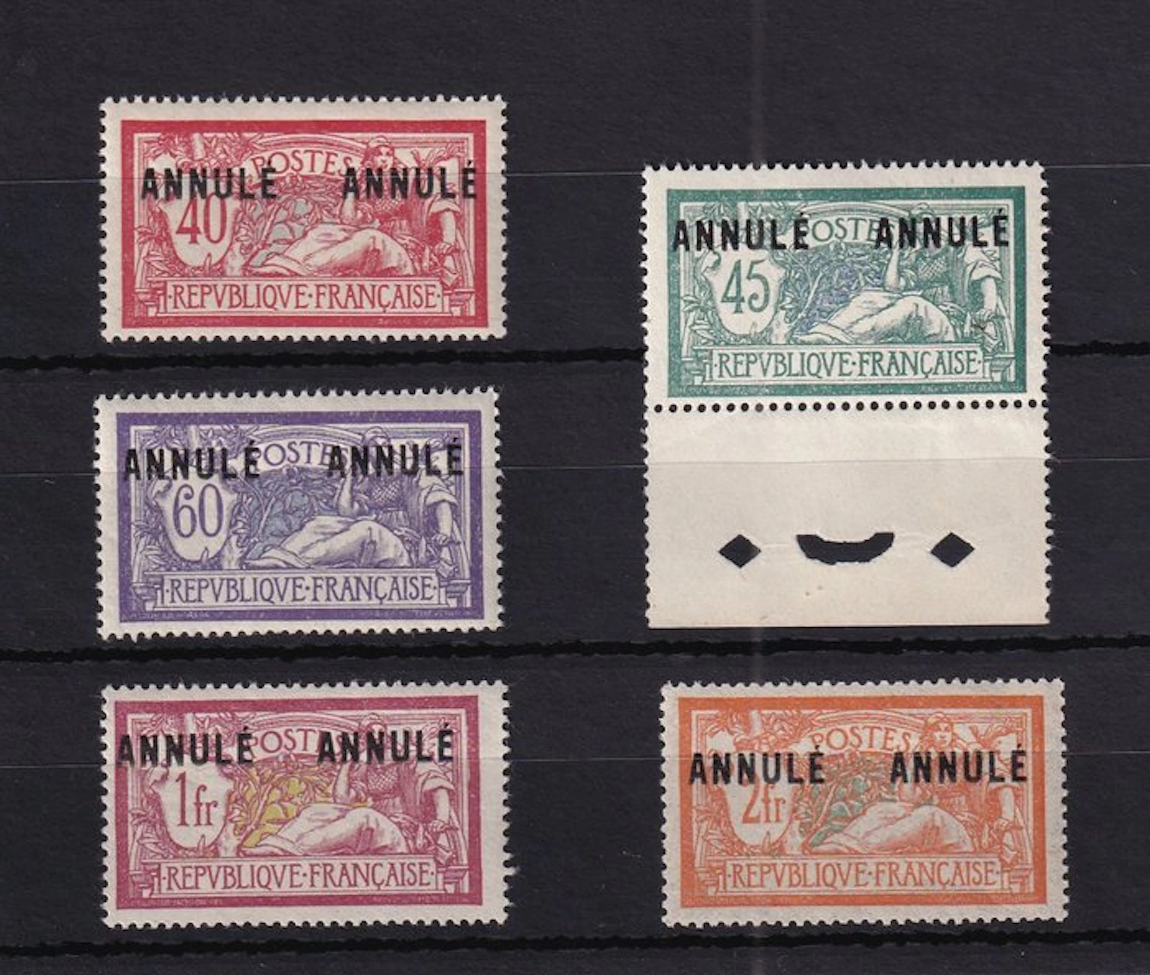 France - €790