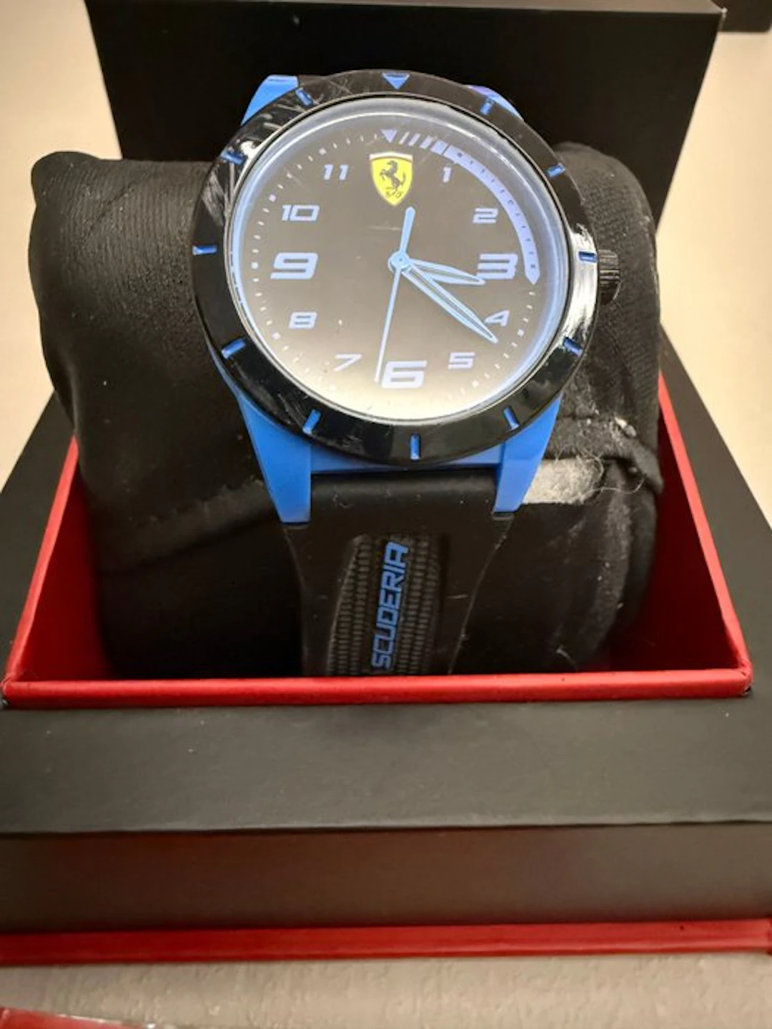 Clock - Ferrari