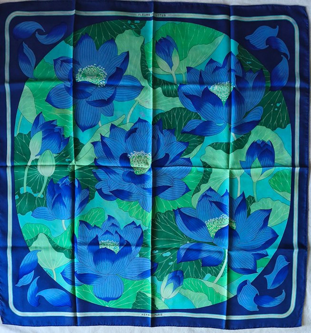 Hermès - FLEURS DE LOTUS by Christiane Vauzelles - Foulard