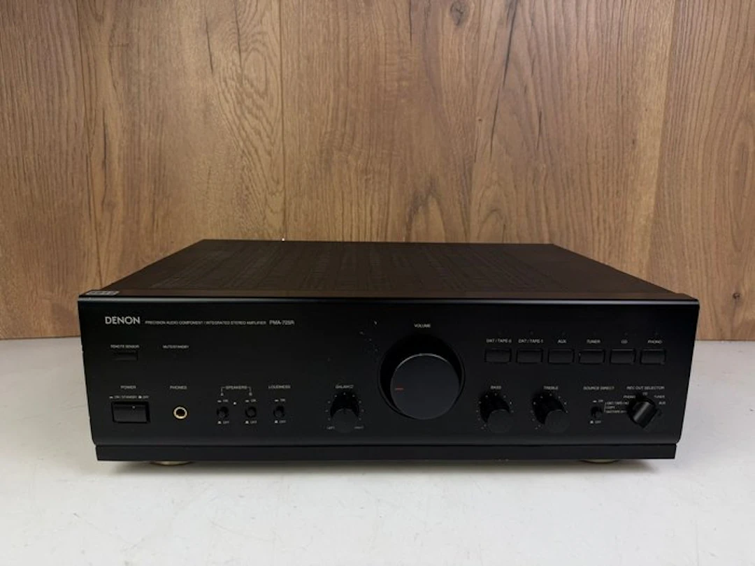 Denon - PMA-725R Solid state amplifier