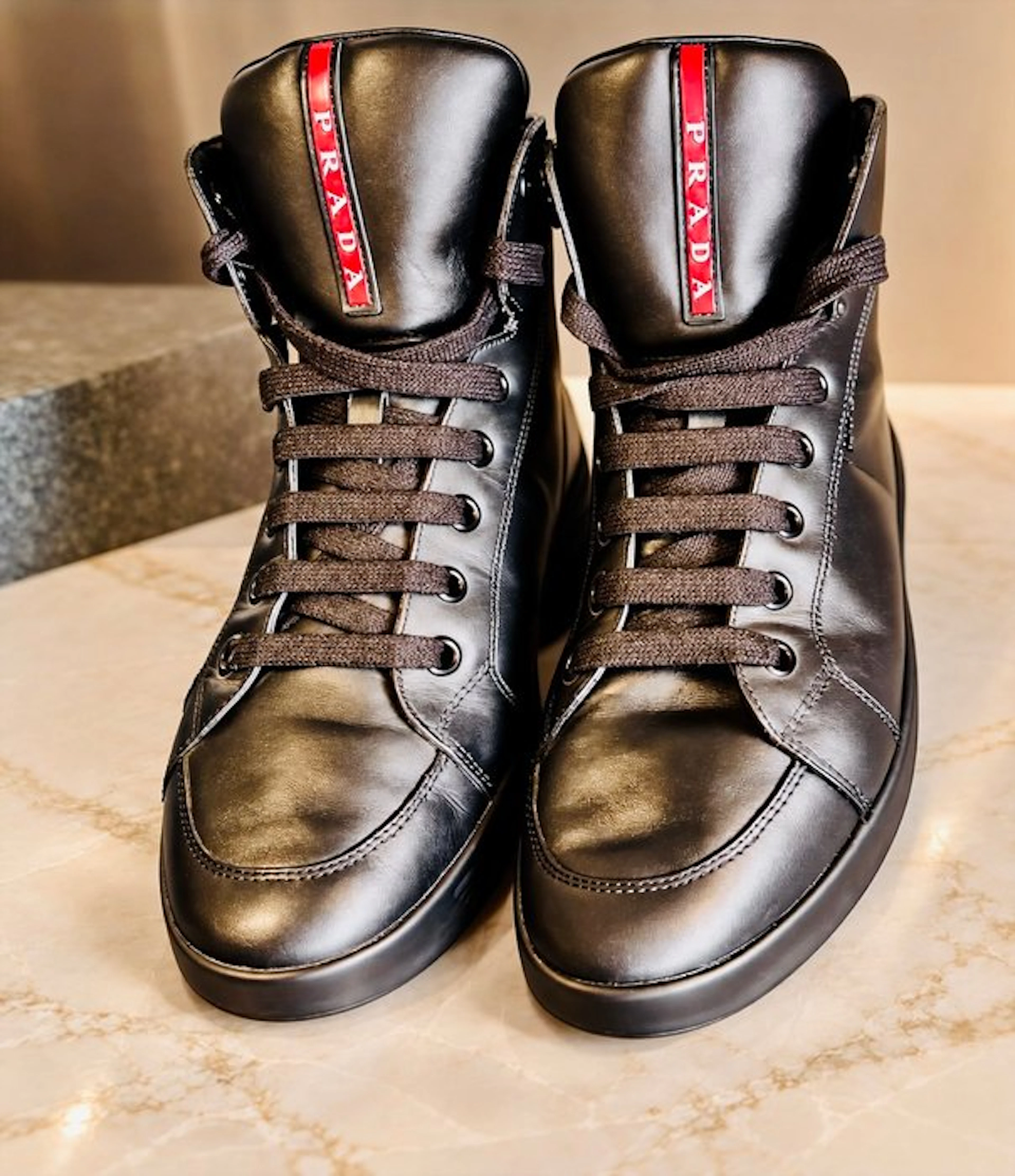 Prada - Hoher Sneaker - High-top trainers - Size: EU 42.5