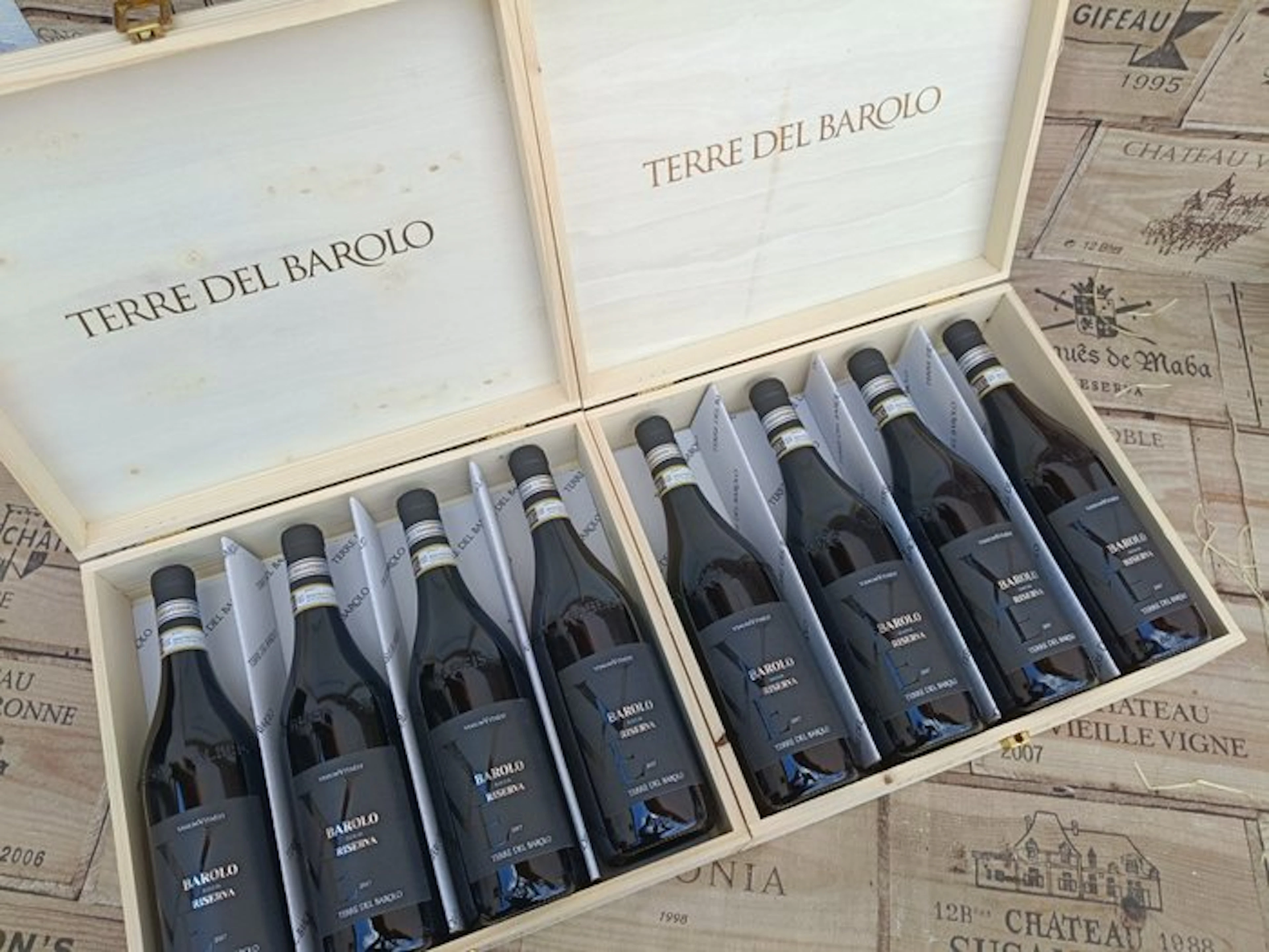 2017 Terre del Barolo 'Vinum Vita Est' - Barolo Riserva