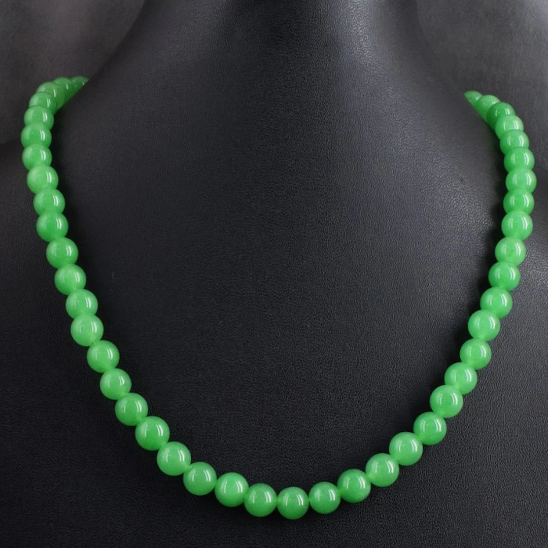Really nice necklace handmade ruby and aventurine beads - 255 Cts