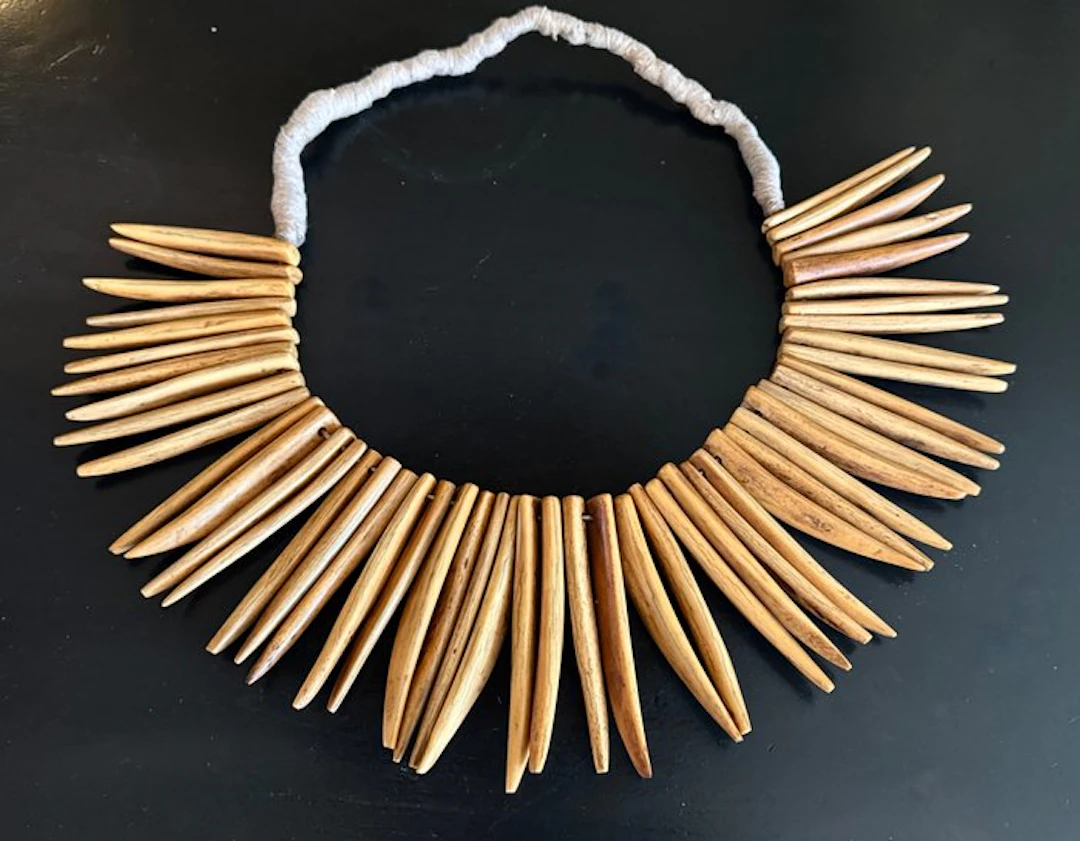 Fijian " Wasekaseka" necklace - Fiji (No reserve price)