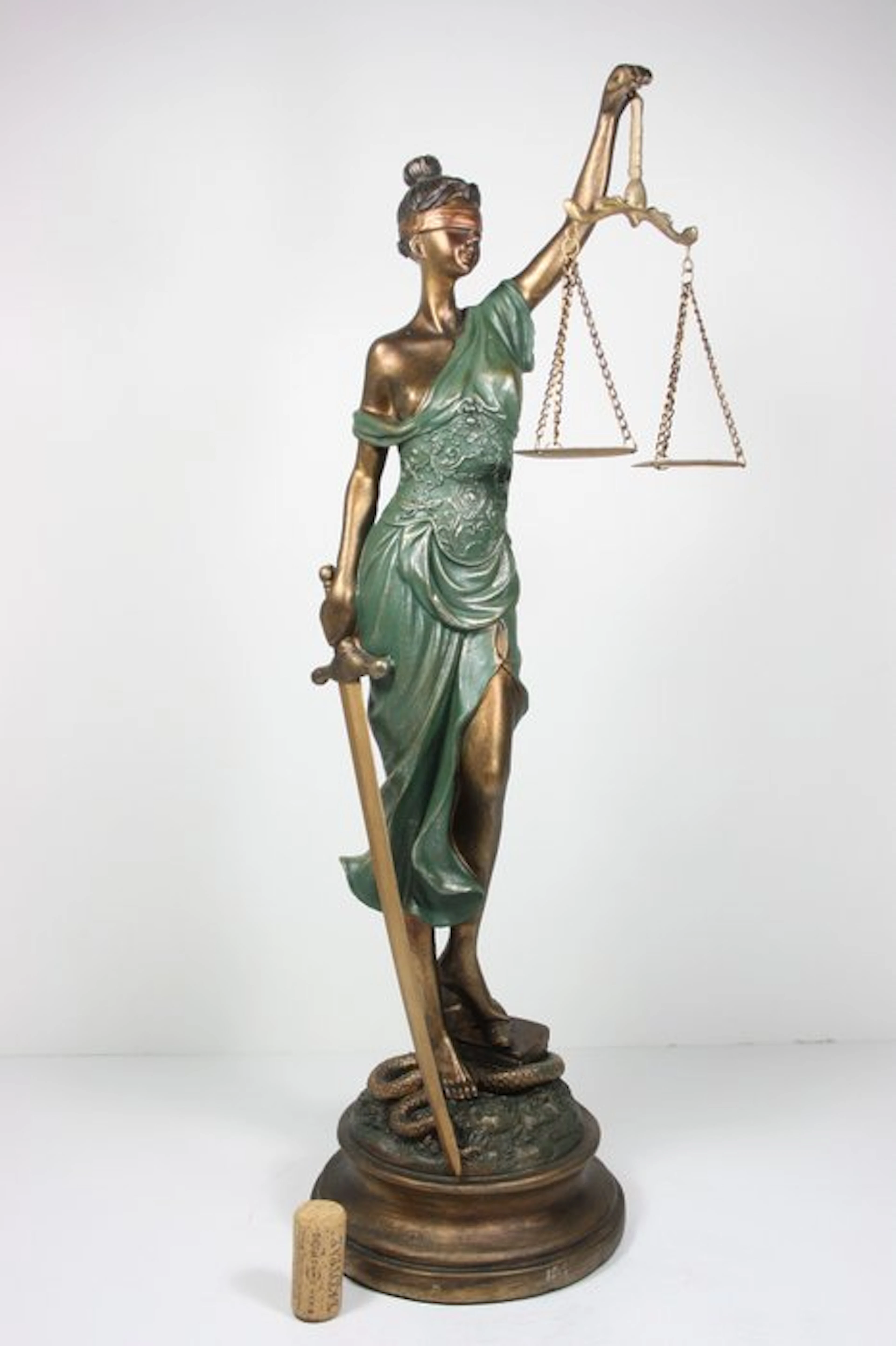 Sculpture, "Lady Justice" - 52 cm - Resin
