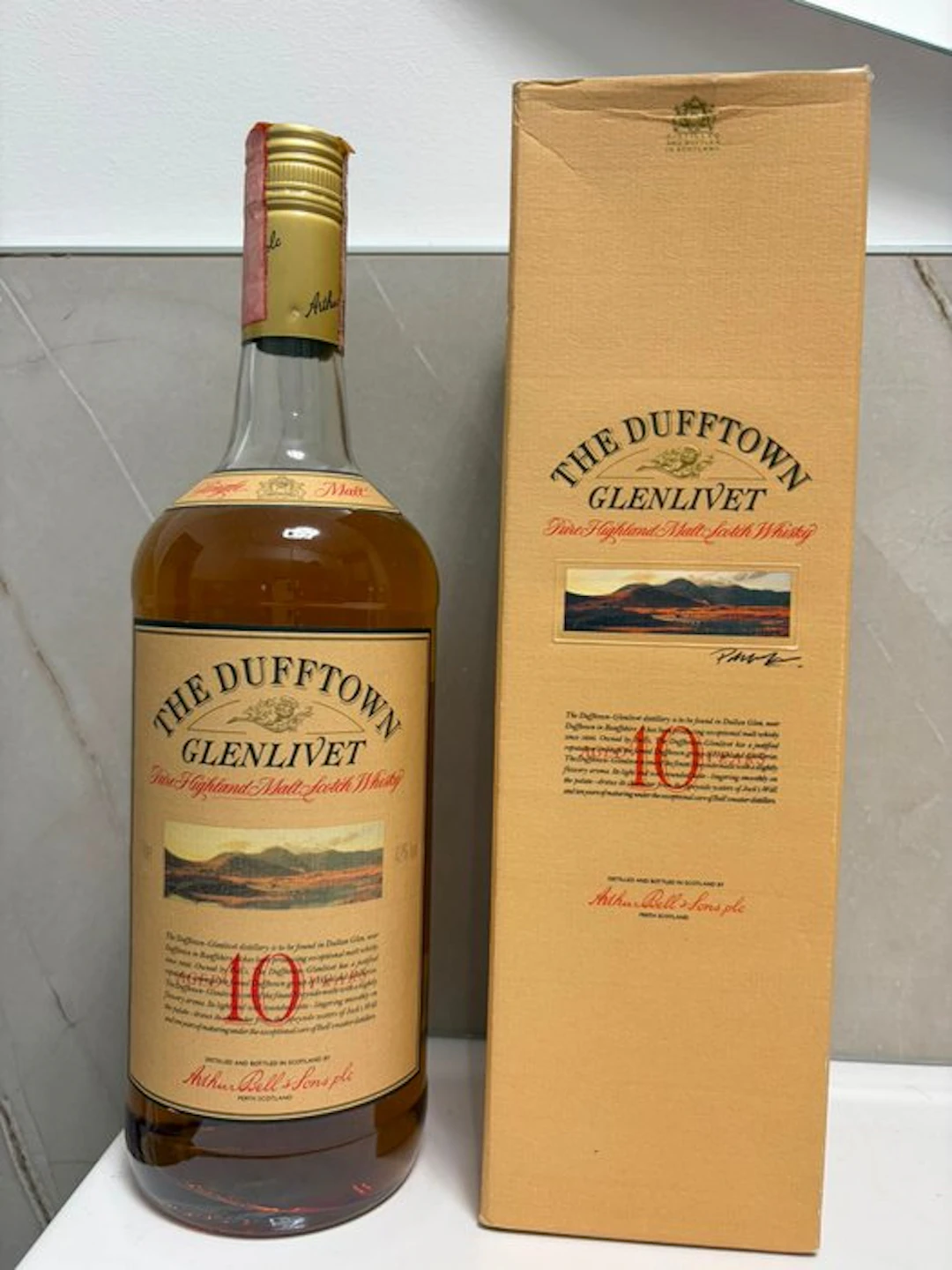 The Dufftown Glenlivet 10 years old - b. 1980s - 1 Litre