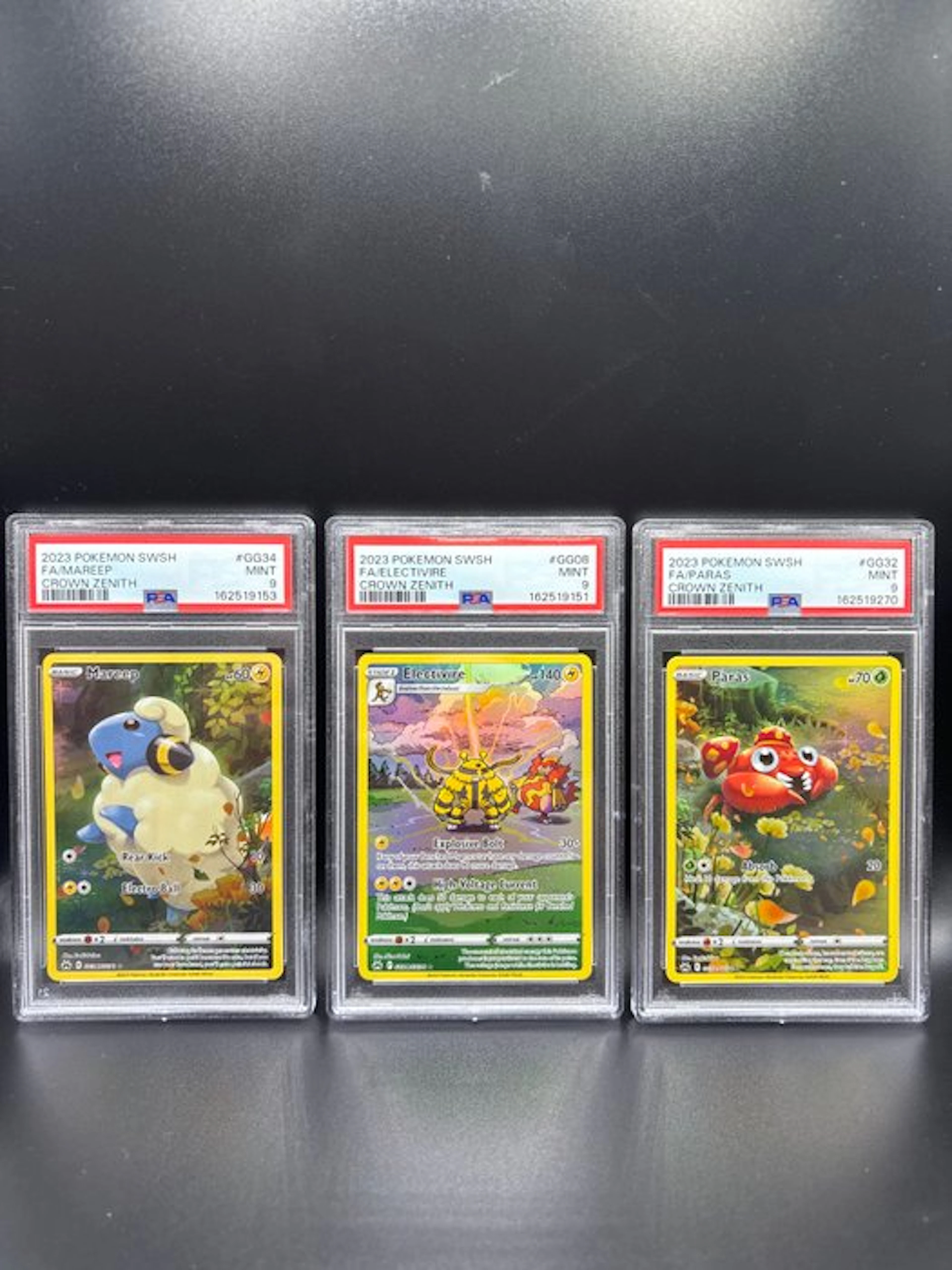 Pokémon - 3 Graded card - Mareep, Paras, Electivire Crown Zenith - PSA 9