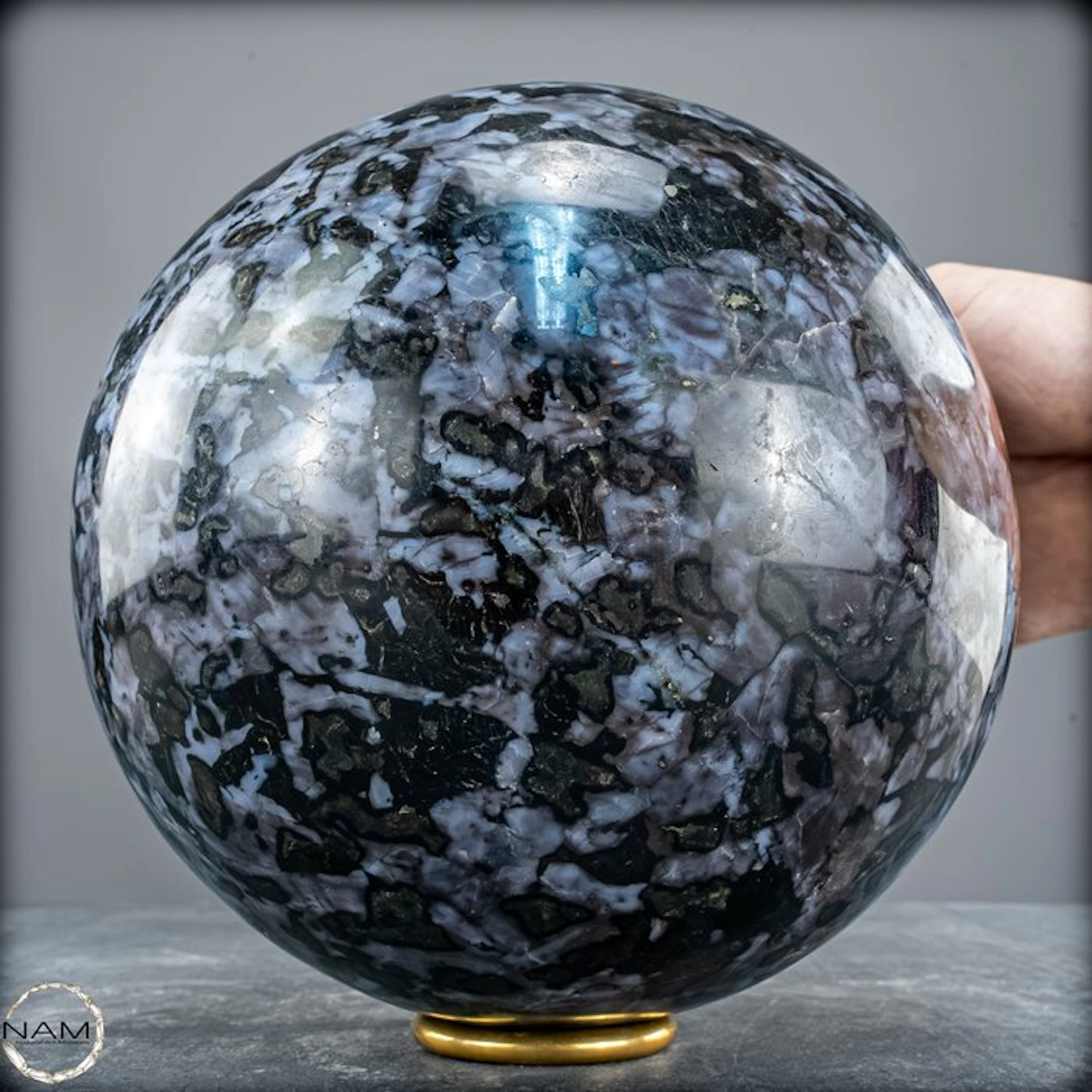 Magical Merlinite sphere – The gate between the worlds of wisdom