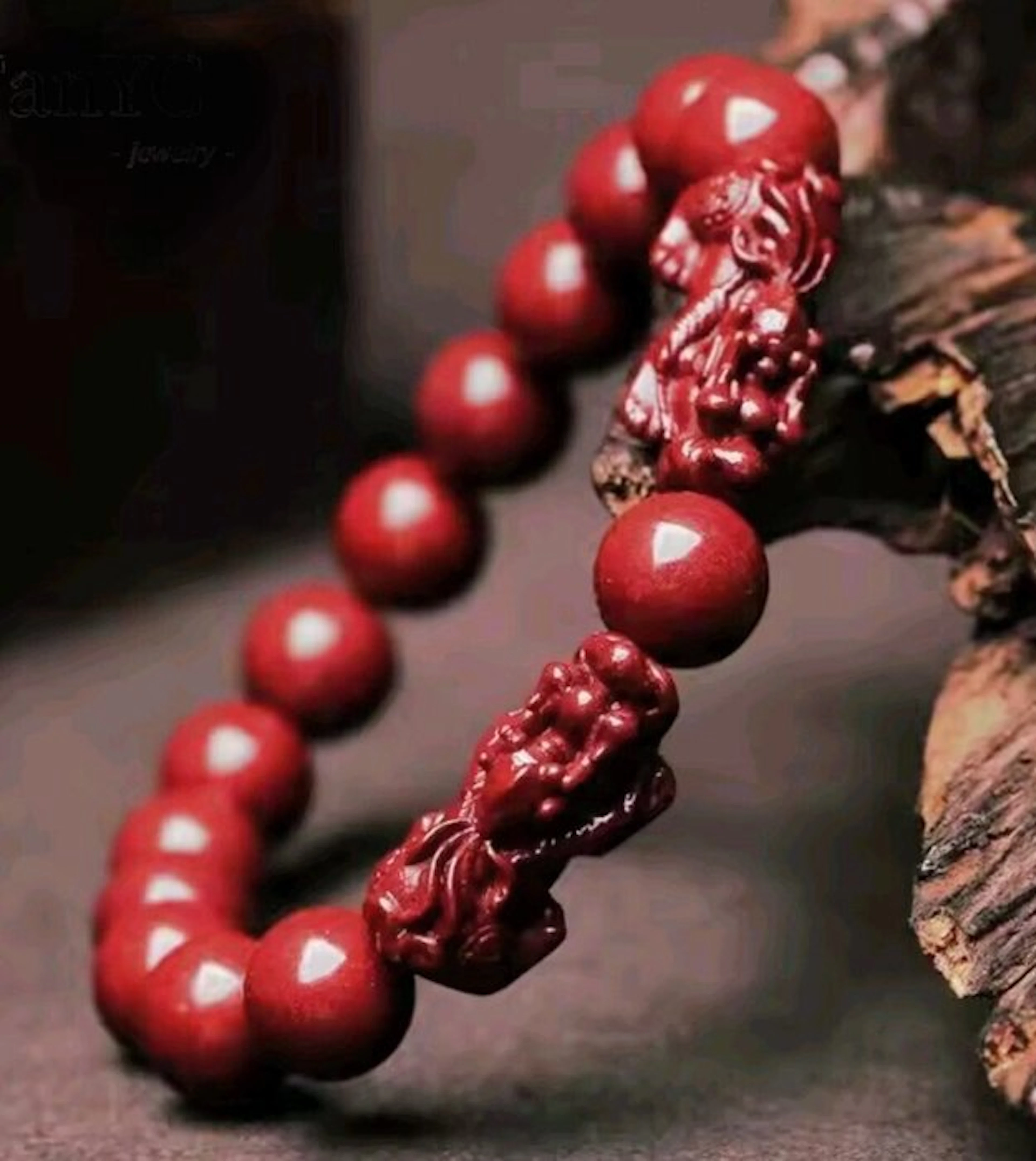 Cinnabar Pixiu Feng Shui 12mm - Abundance and Concentration - Bracelet