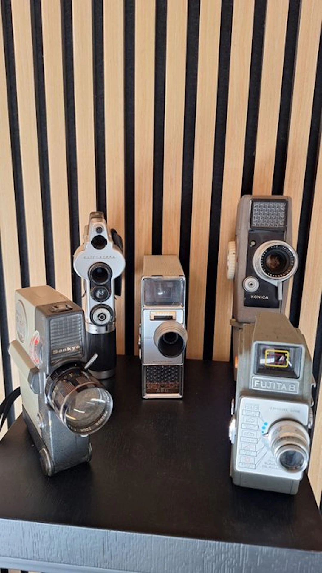 Sankyo, Konica, Fujita, Kavel van vijf filmcamera's Kavel Movie camera