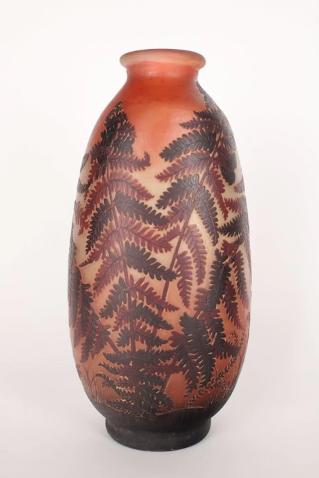 Etablissements Gallé - Emile Gallé - Vase - 'Varens'' - Glass - Height: 33 cm