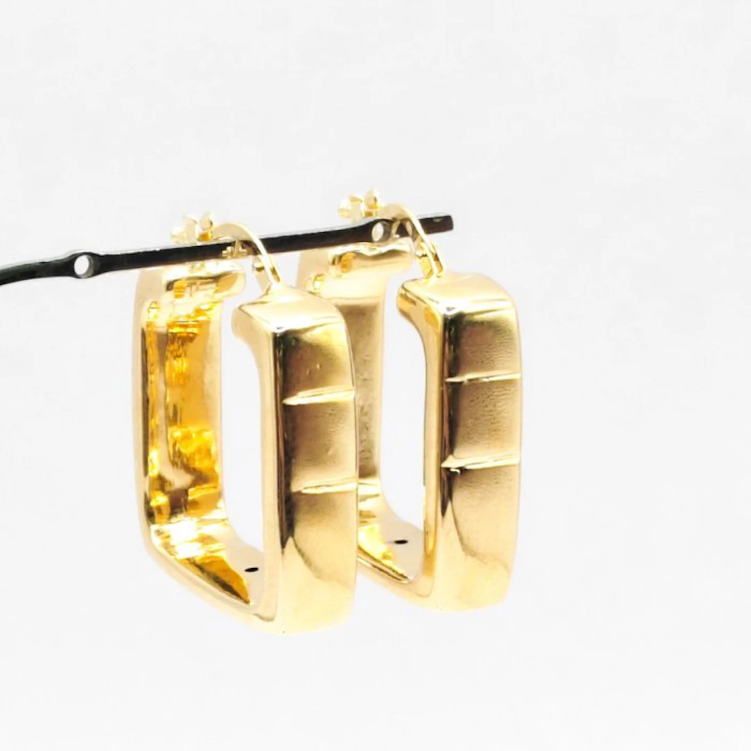 Earrings - 18 kt. Yellow gold