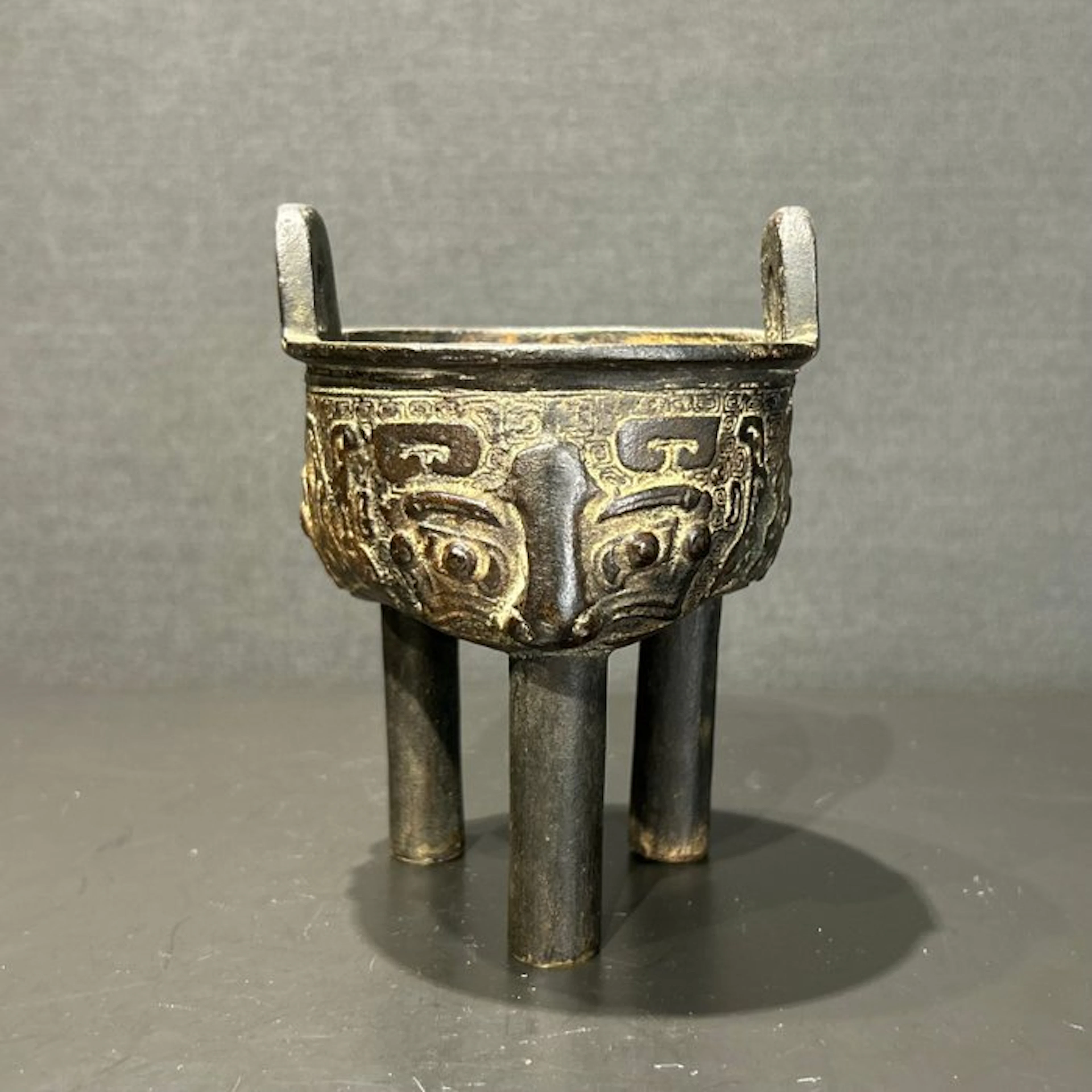 Incense burner - Bronze - Ming tripod censer