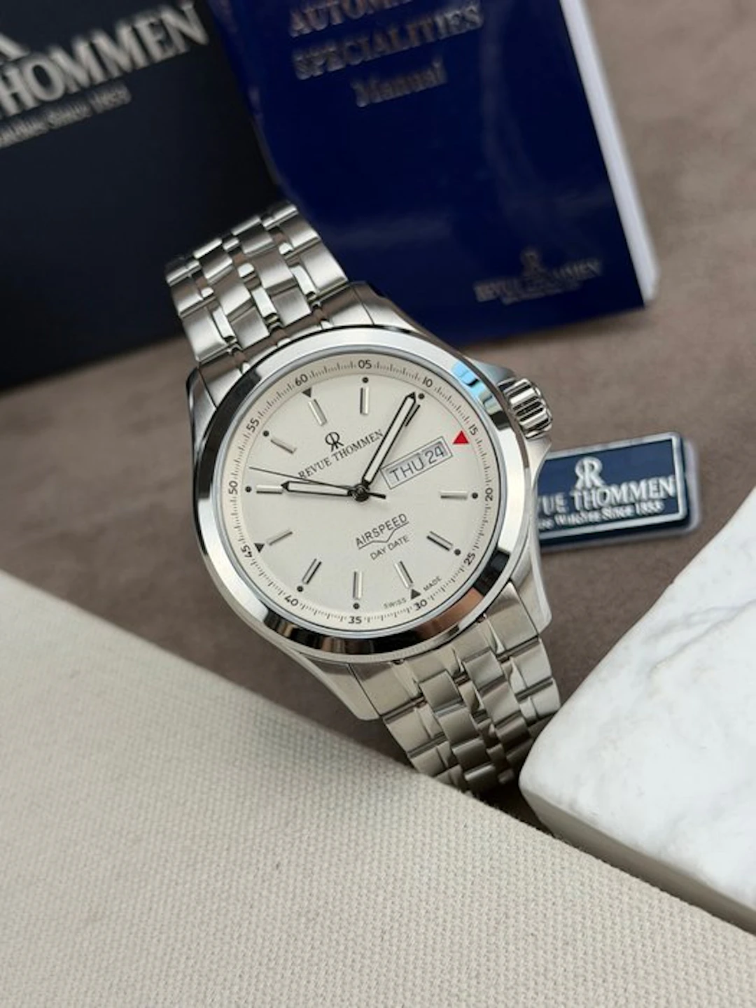 Revue Thommen - Airspeed Chronograph Date Automatic Red...