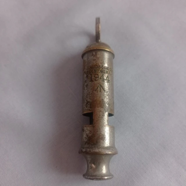 United Kingdom - 1944 dated British Army Officer's Whistle - Military equipment