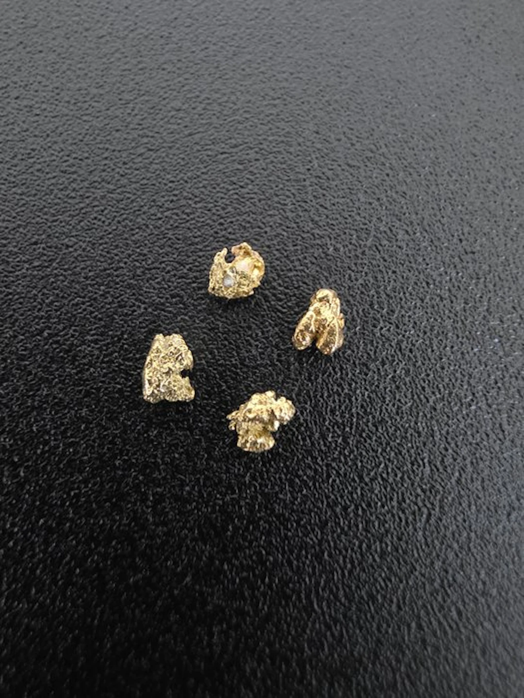 Gold Nuggets- 0.26 g - (4)
