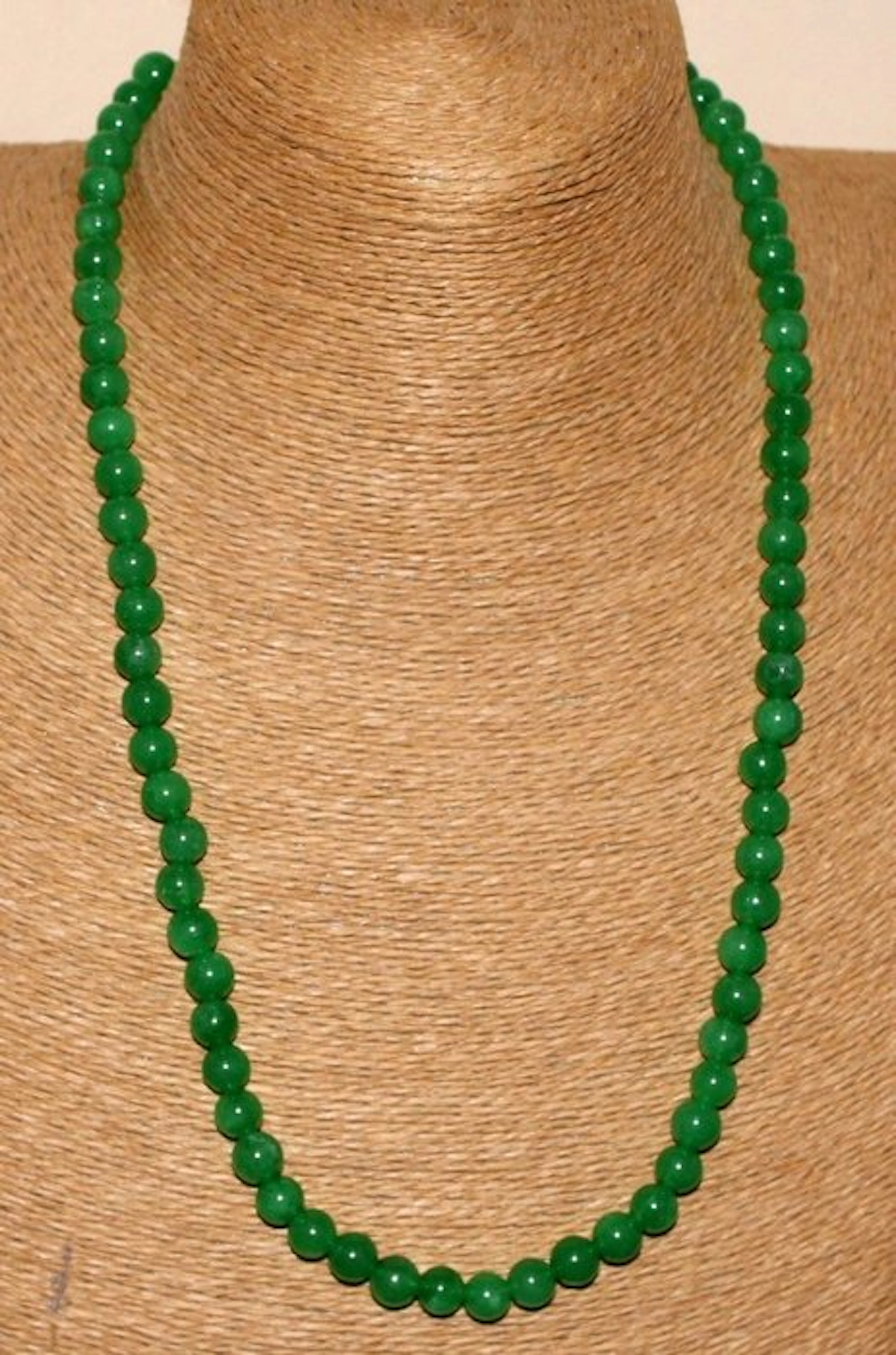 Really nice necklace handmade emeralds round beads - 240 Cts