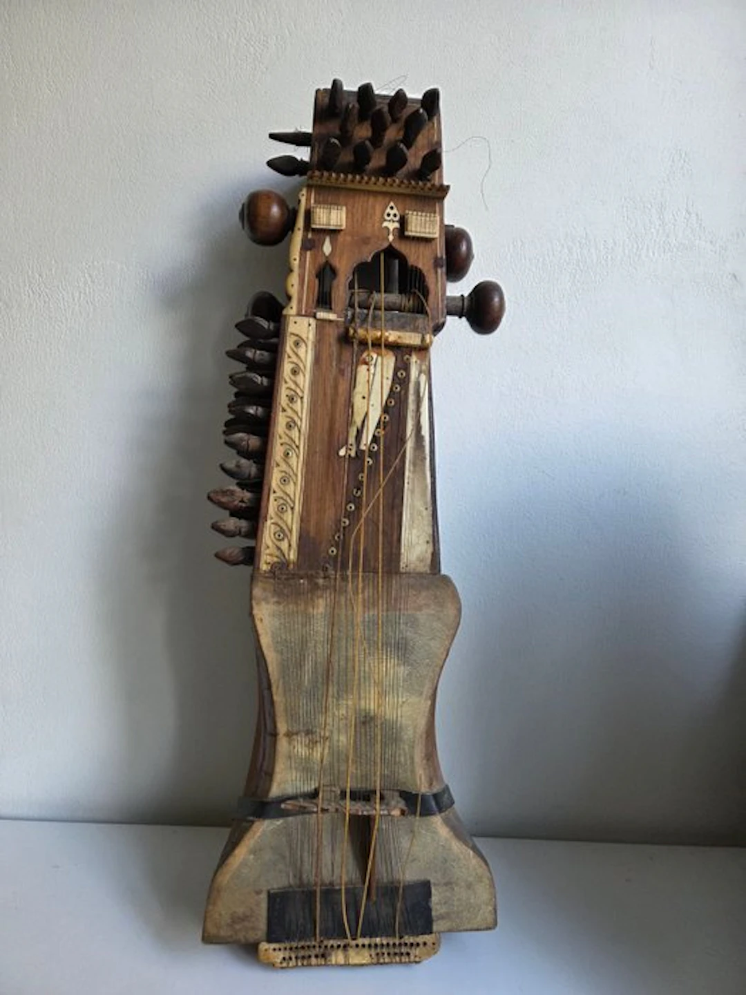 Sarangi - - Musical instrument - Afghanistan (No reserve price)