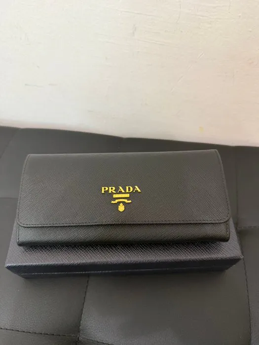 Prada - Wallet