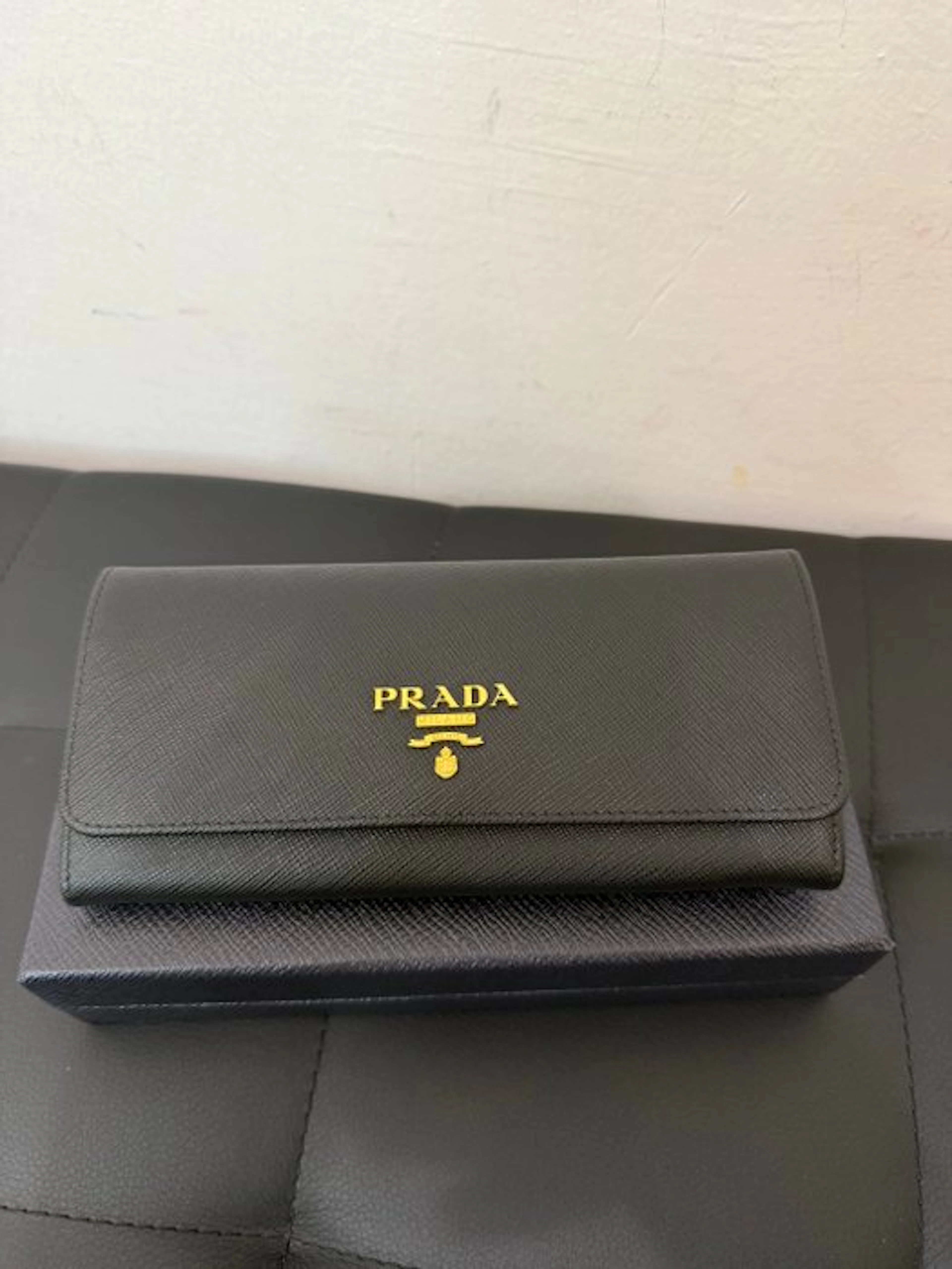 Prada - Wallet
