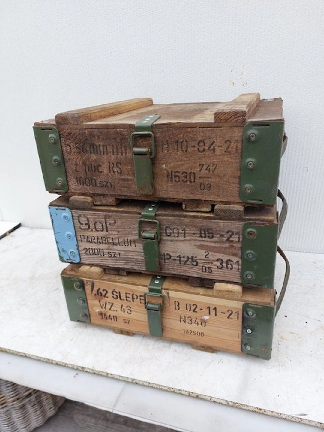 Casket (3) - Wood - Heavy crates with a sturdy finish and metal corner pieces