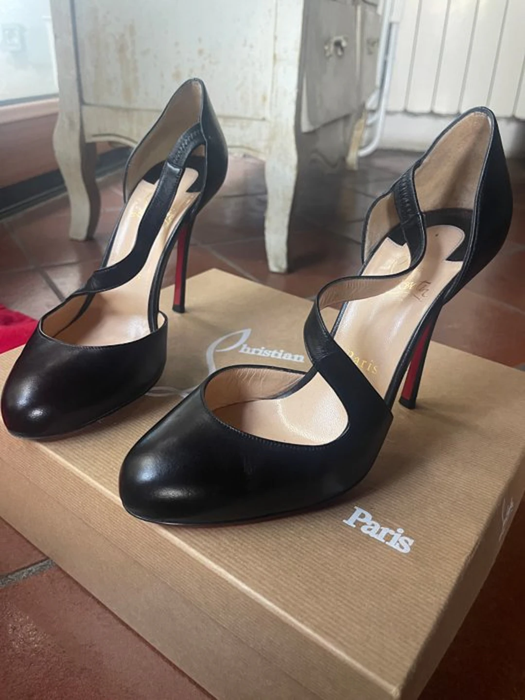 Christian Louboutin - High heels shoes - Size: EU 39.5