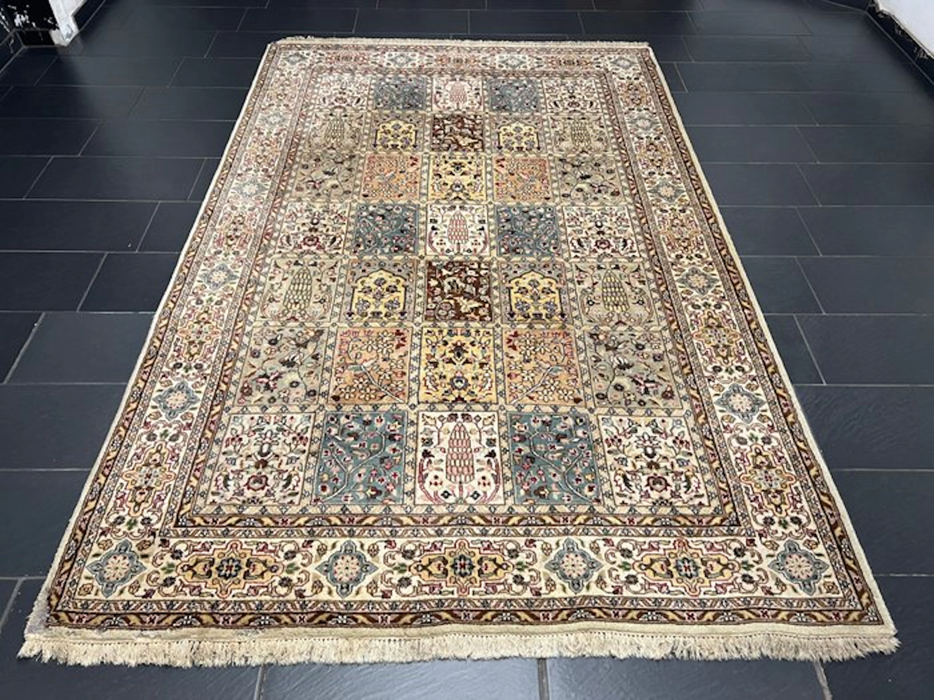 Felder Ghoum - Rug - 310 cm - 200 cm