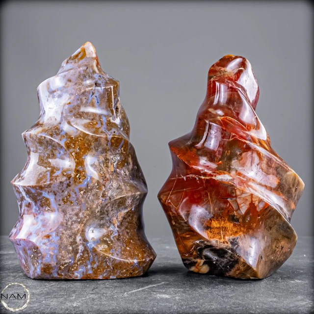 Exceptional 2-piece flame set made from ocean agate...
