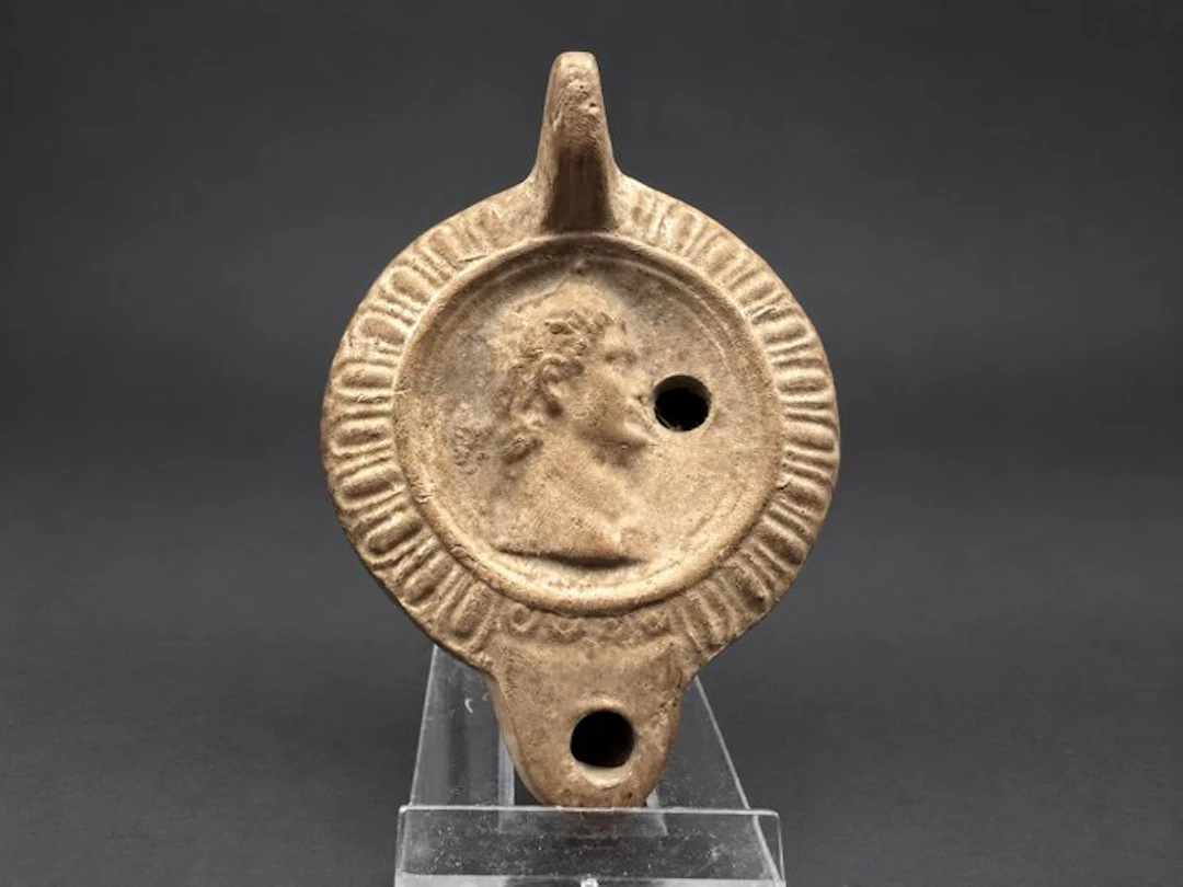 Oil lamp - Terracotta - Oil lamp replica