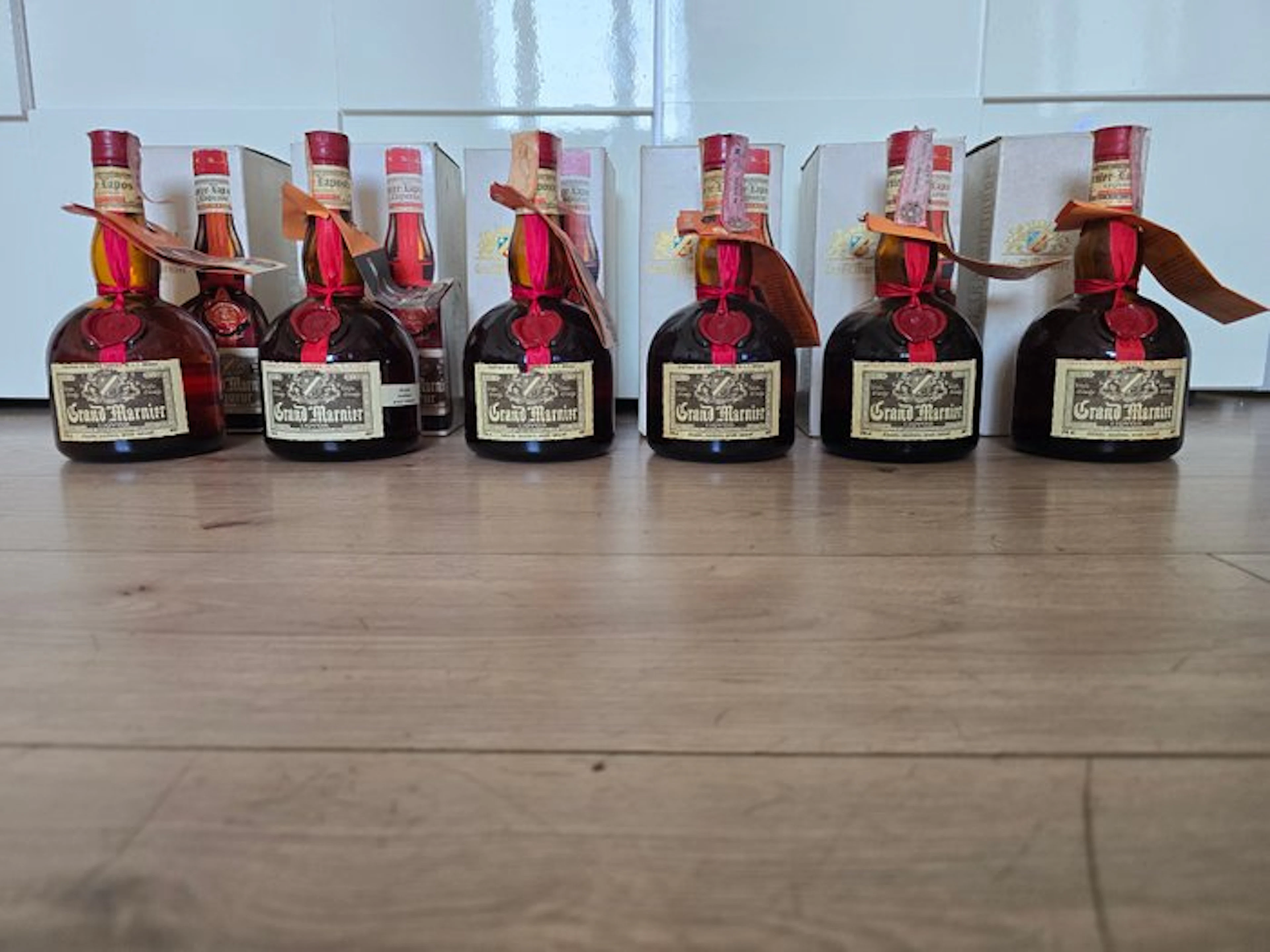 Grand Marnier - Cordon Rouge - b. 1960s, 1970s - 74cl - 6 bottles