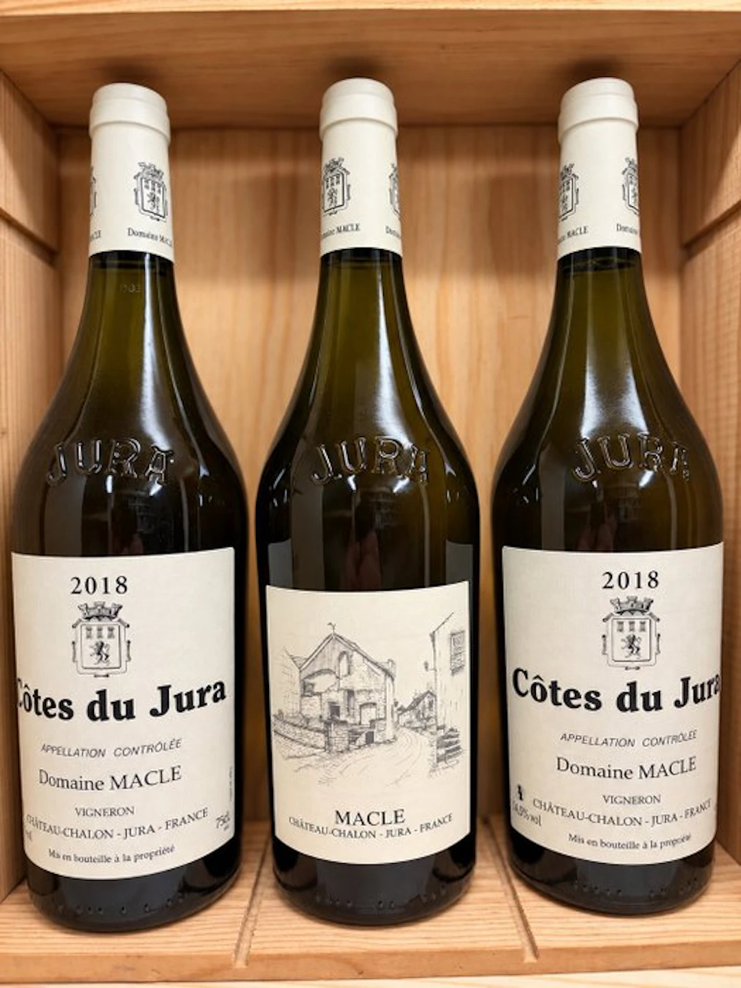2018 Domaine Macle - Cotes du Jura - 3 Bottles (0.75L)