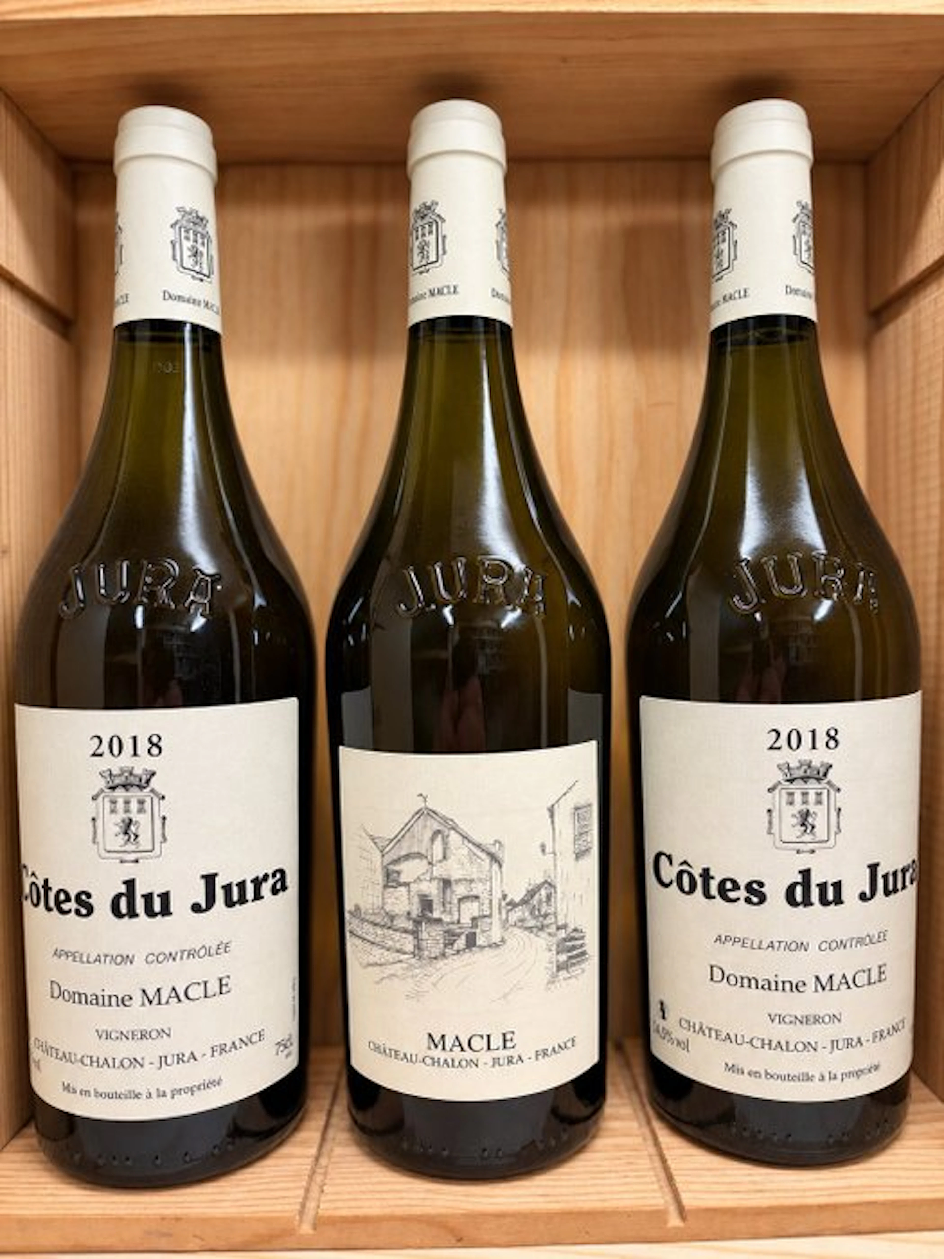 2018 Domaine Macle - Cotes du Jura - 3 Bottles (0.75L)