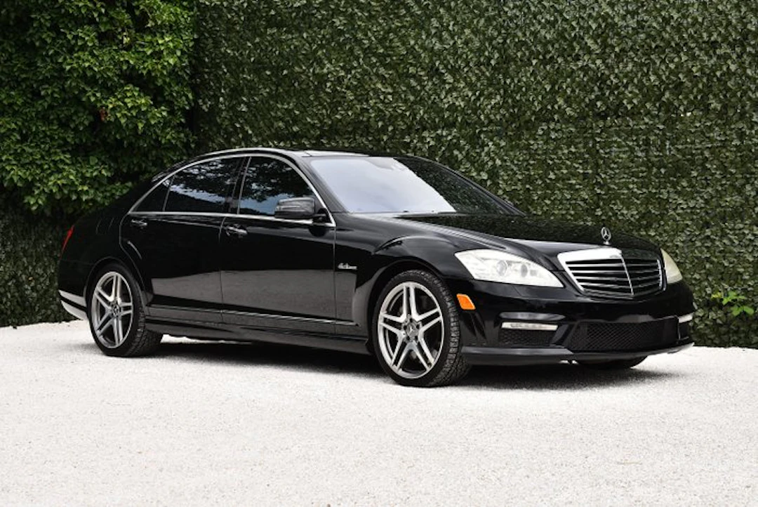 Mercedes-Benz - S63 AMG - V8 - 2010