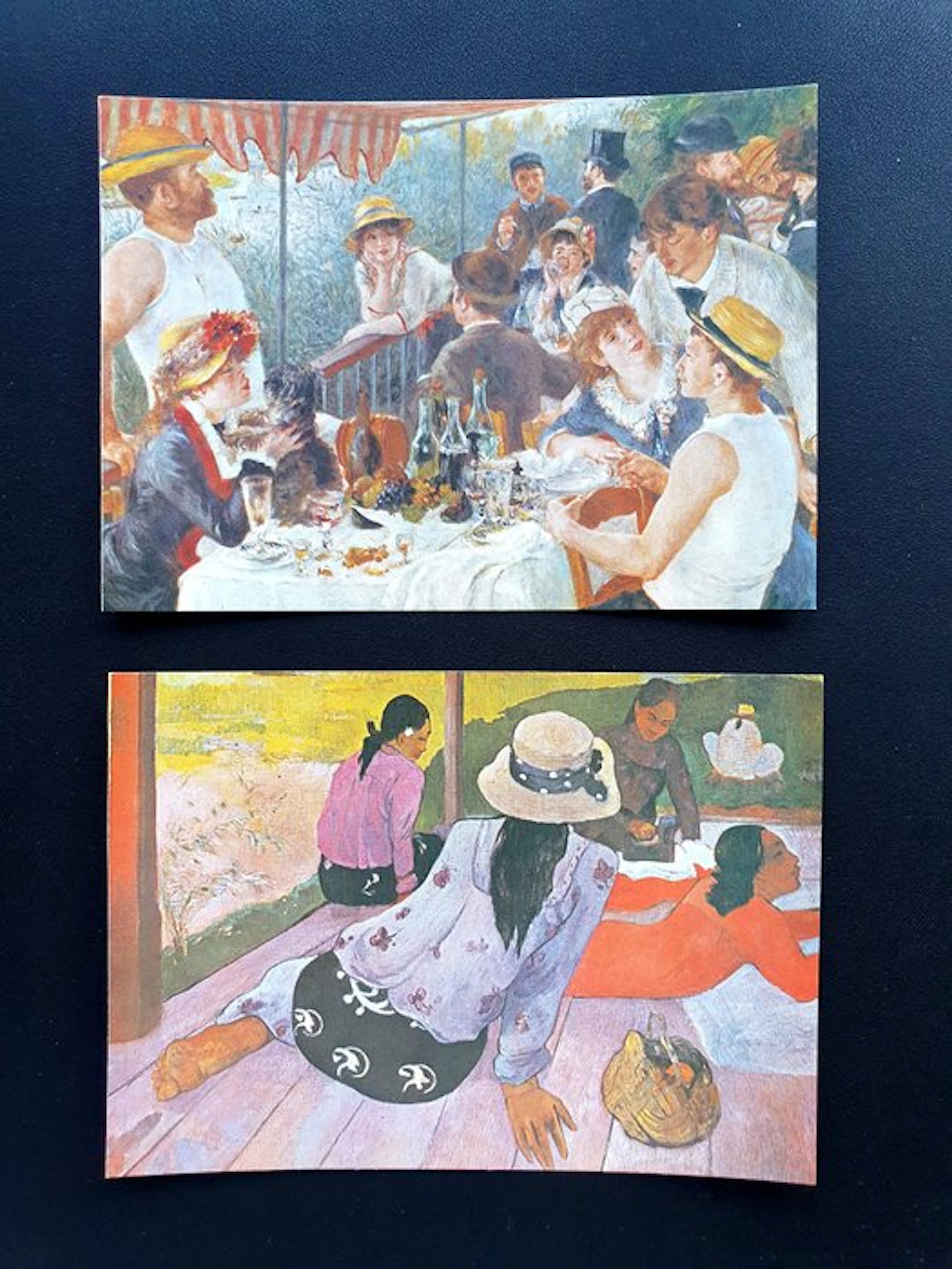 International - Art