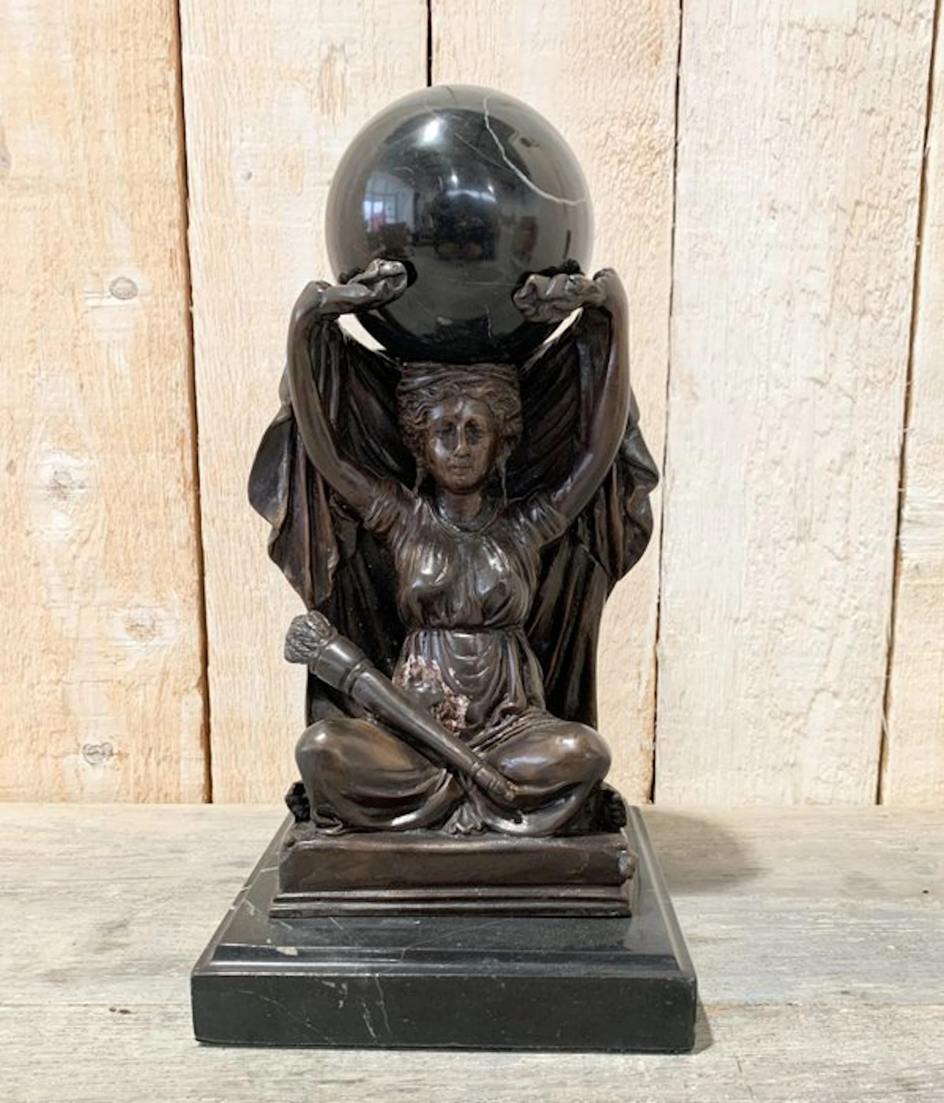 Figure - Waarzegger - Bronze, Marble