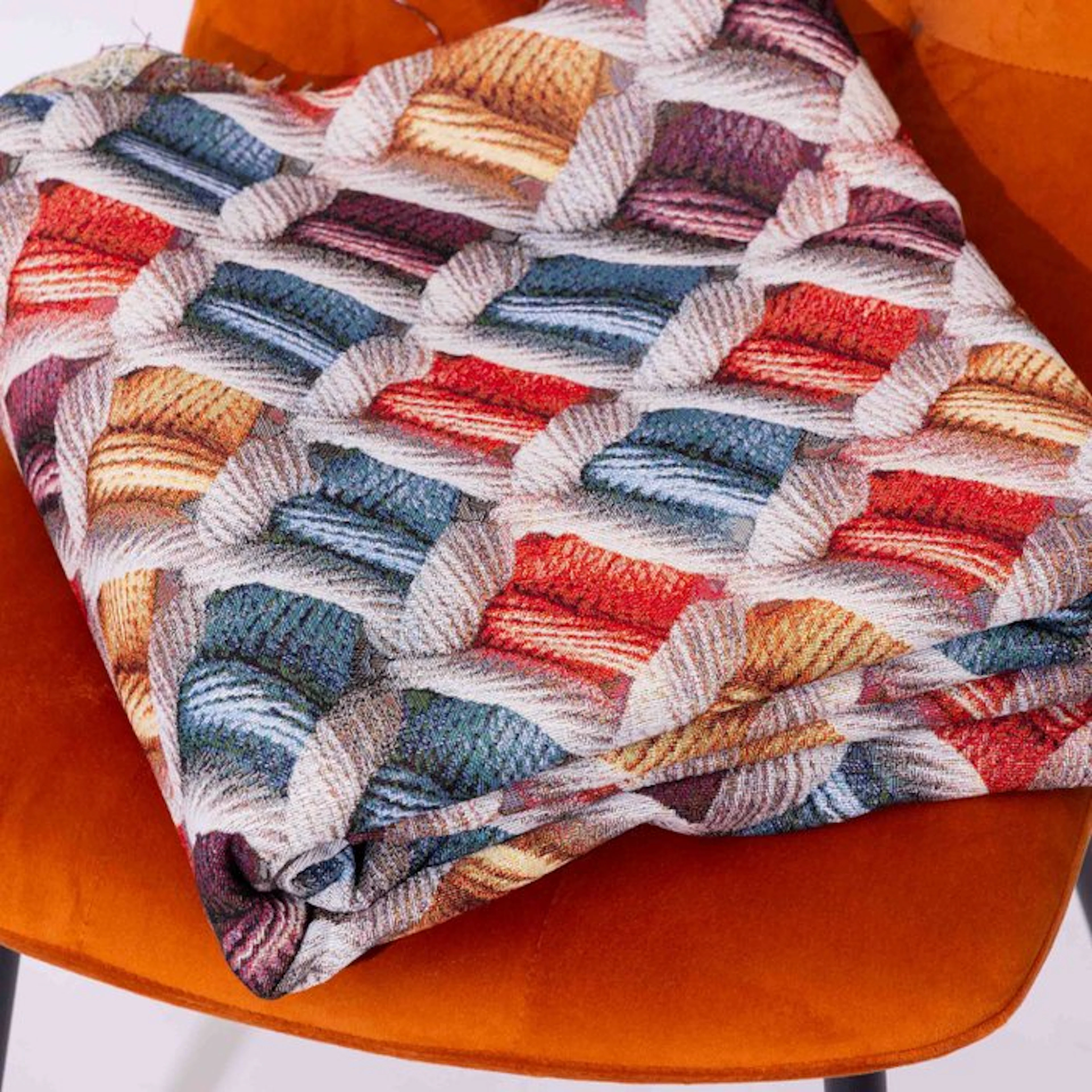 AA084 - Precious Gobelin with a raised interwoven effect...