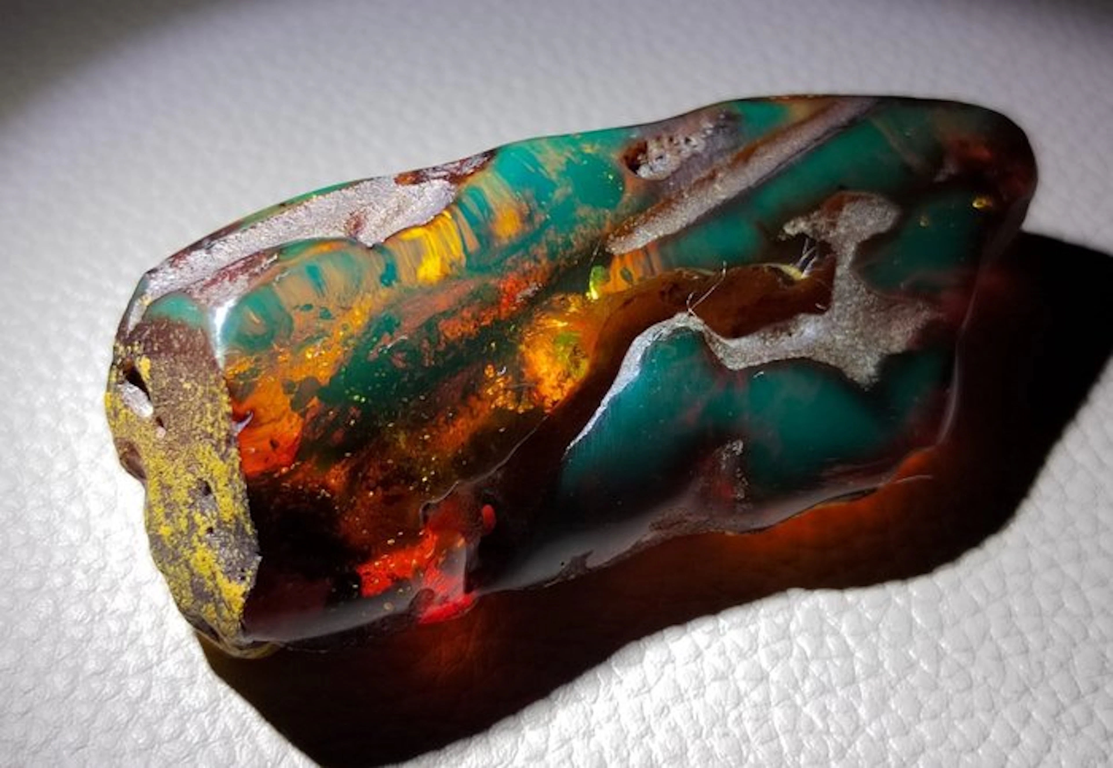 Dominican Amber!! AAA quality No Reserve Price- 19.24 g