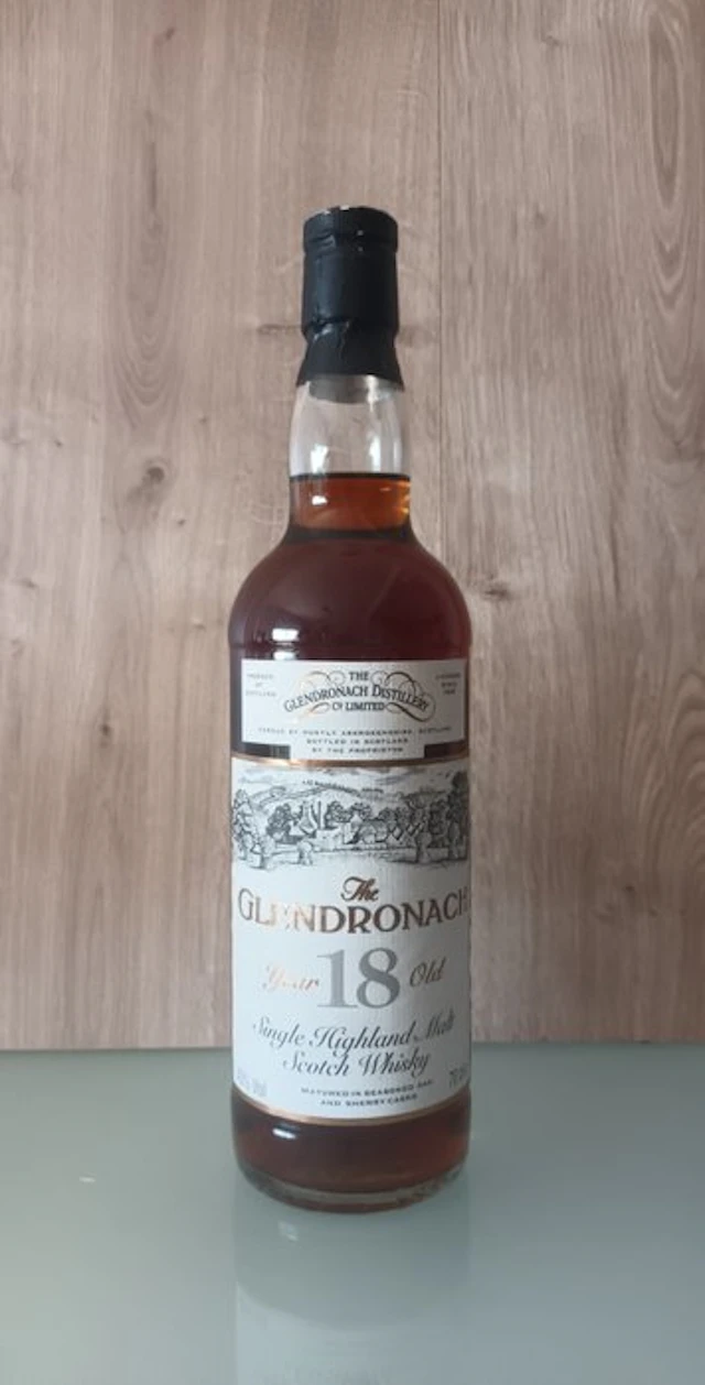 Glendronach 1976 18 years old Eighteen Year Old - 70cl