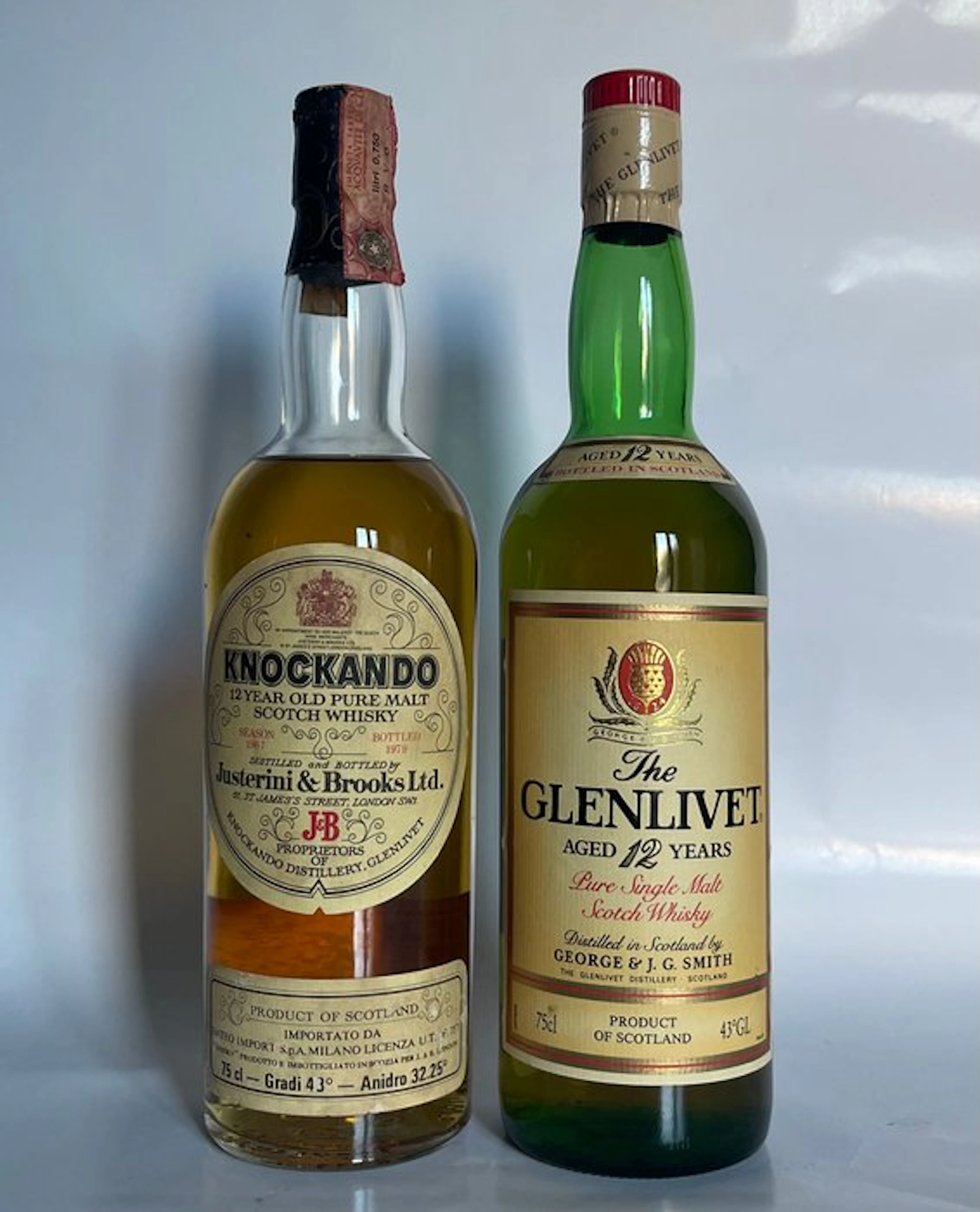 Knockando 1967 b. 1979 + The Glenlivet 12yo - b. 1970s - 75cl - 2 bottles
