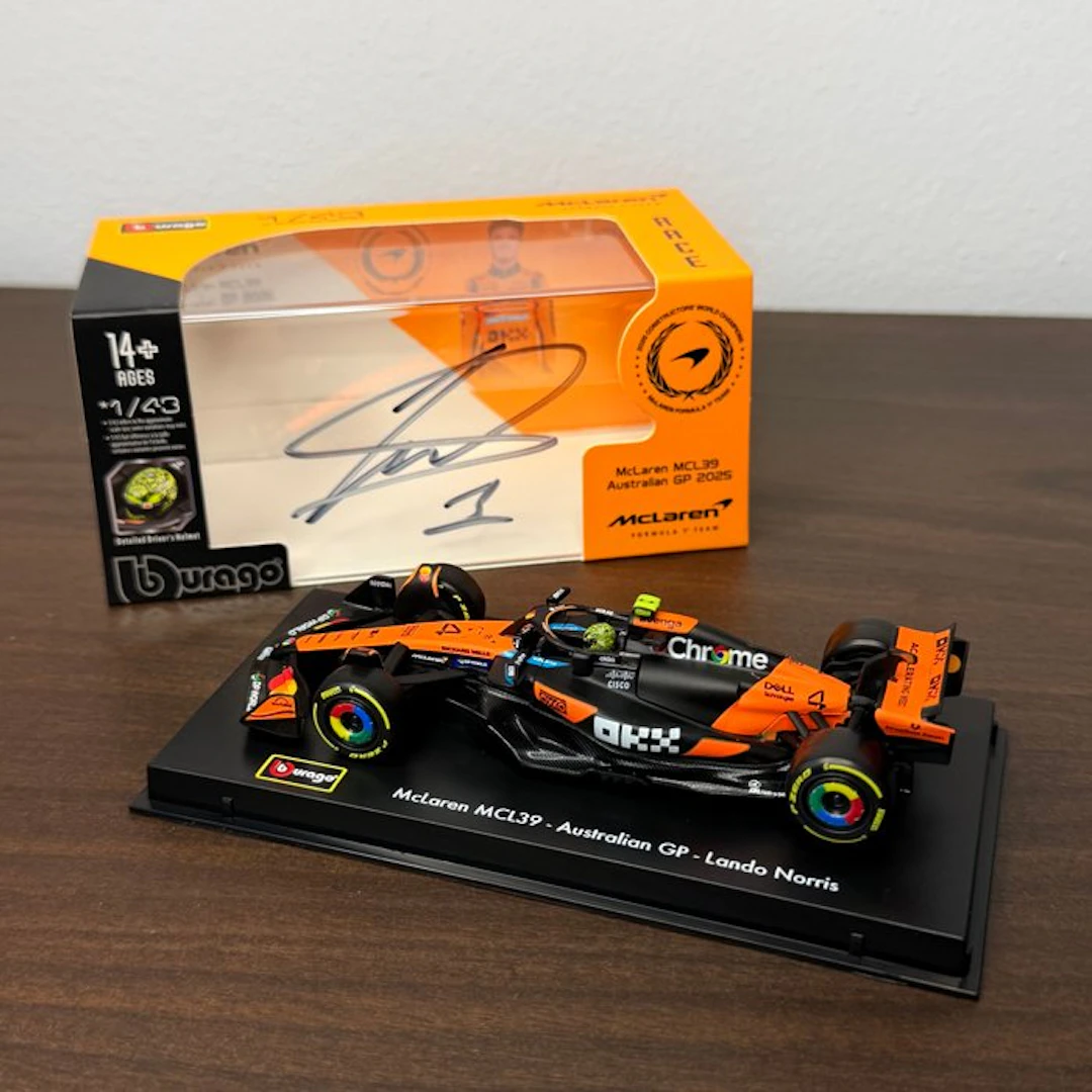 Mclaren - Australian GP - Lando Norris Signed - 2025 - MCL39 model, 1:43 scale.