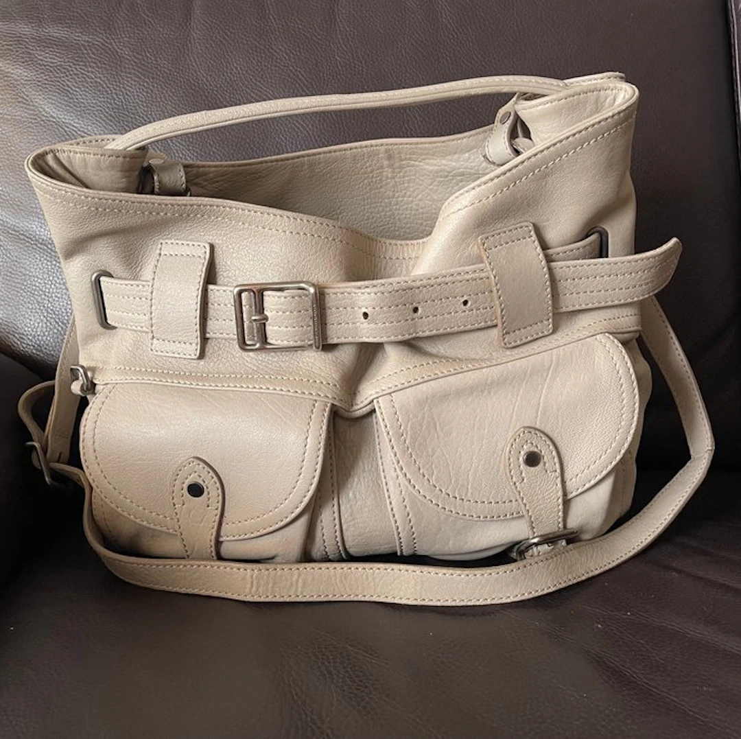 Burberry - hobo - Handbag