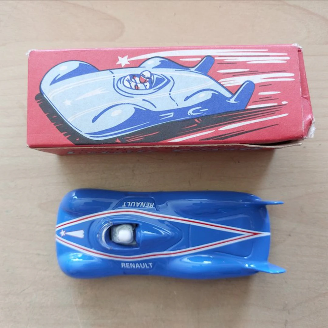 Model race car - Renault L'étoile Filante