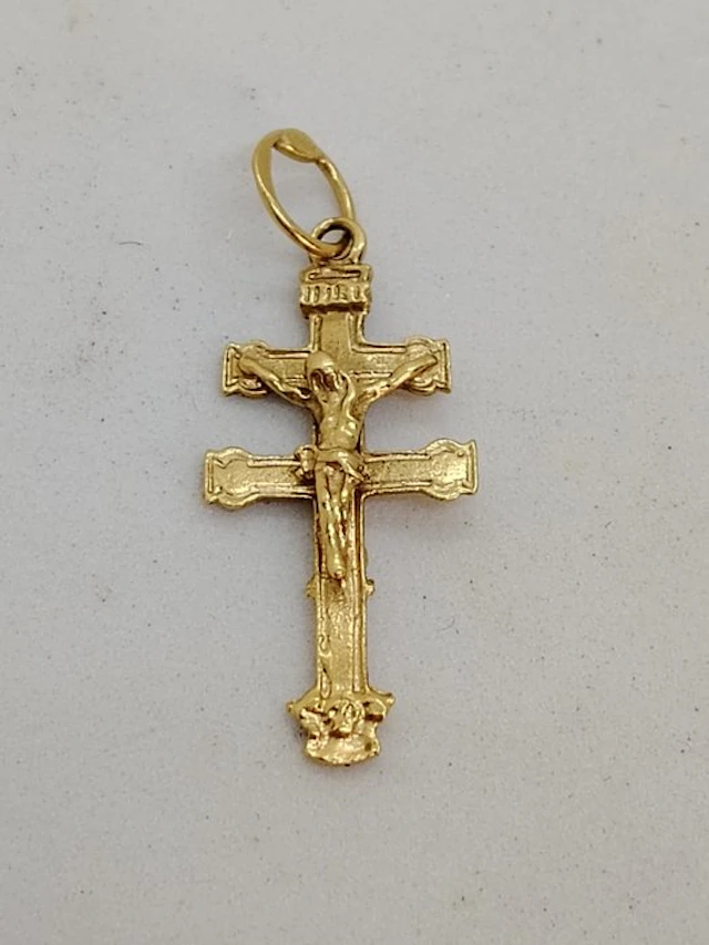 No reserve price - Cross pendant - 18 kt. Yellow gold