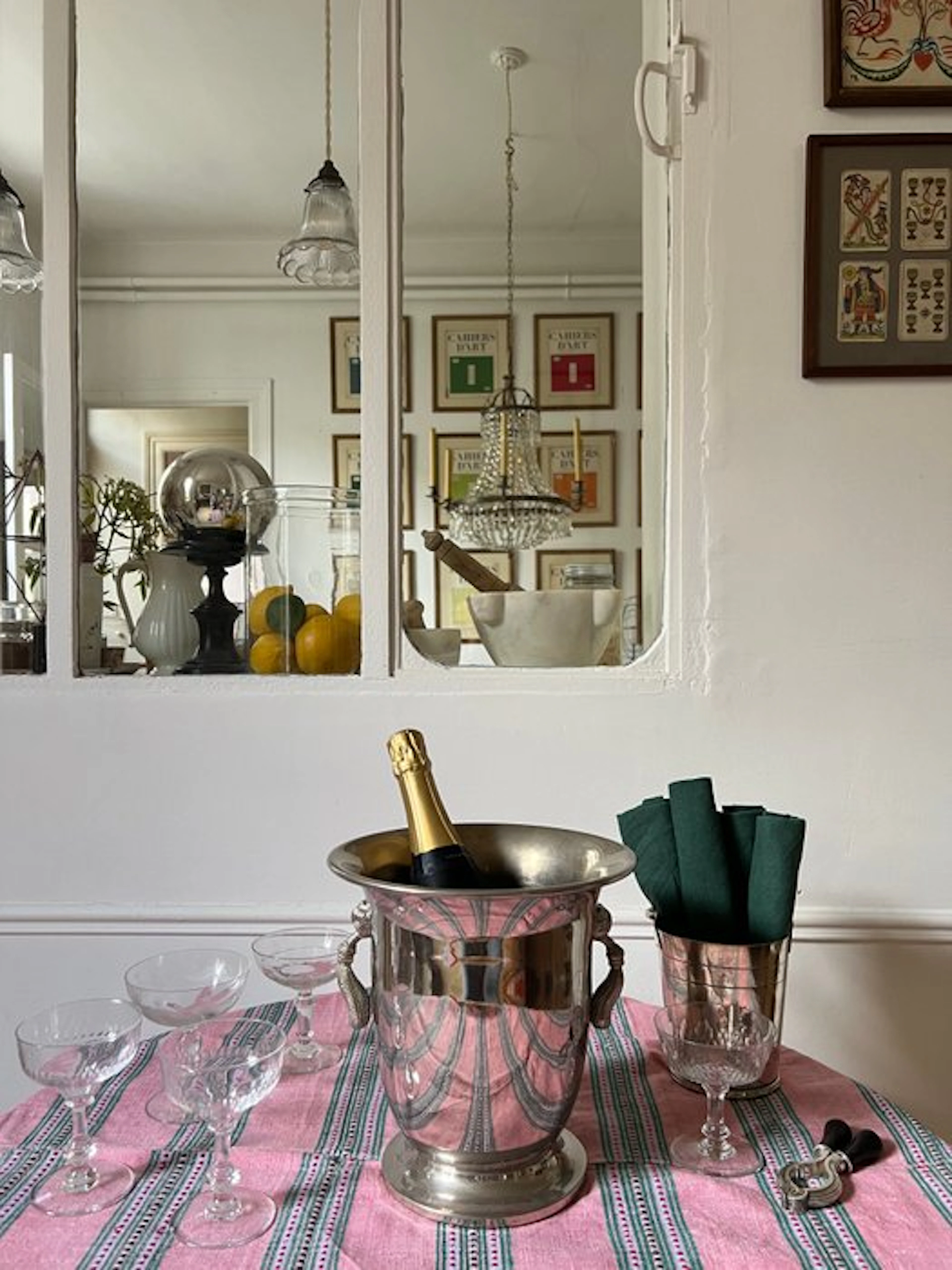 Champagne cooler - silvered metal - Decorative bucket passementerie