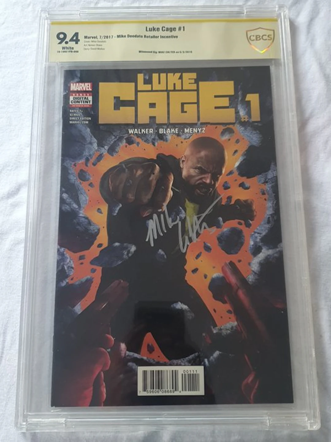 Luke Cage #1 - Signed by Mike Colter (Luke Cage in the...