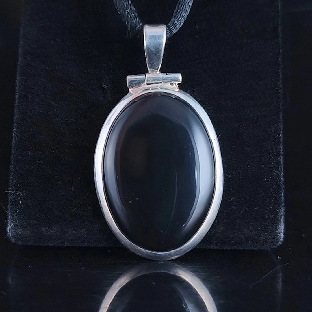 Onix Jewellery- 8.94 g - (1)