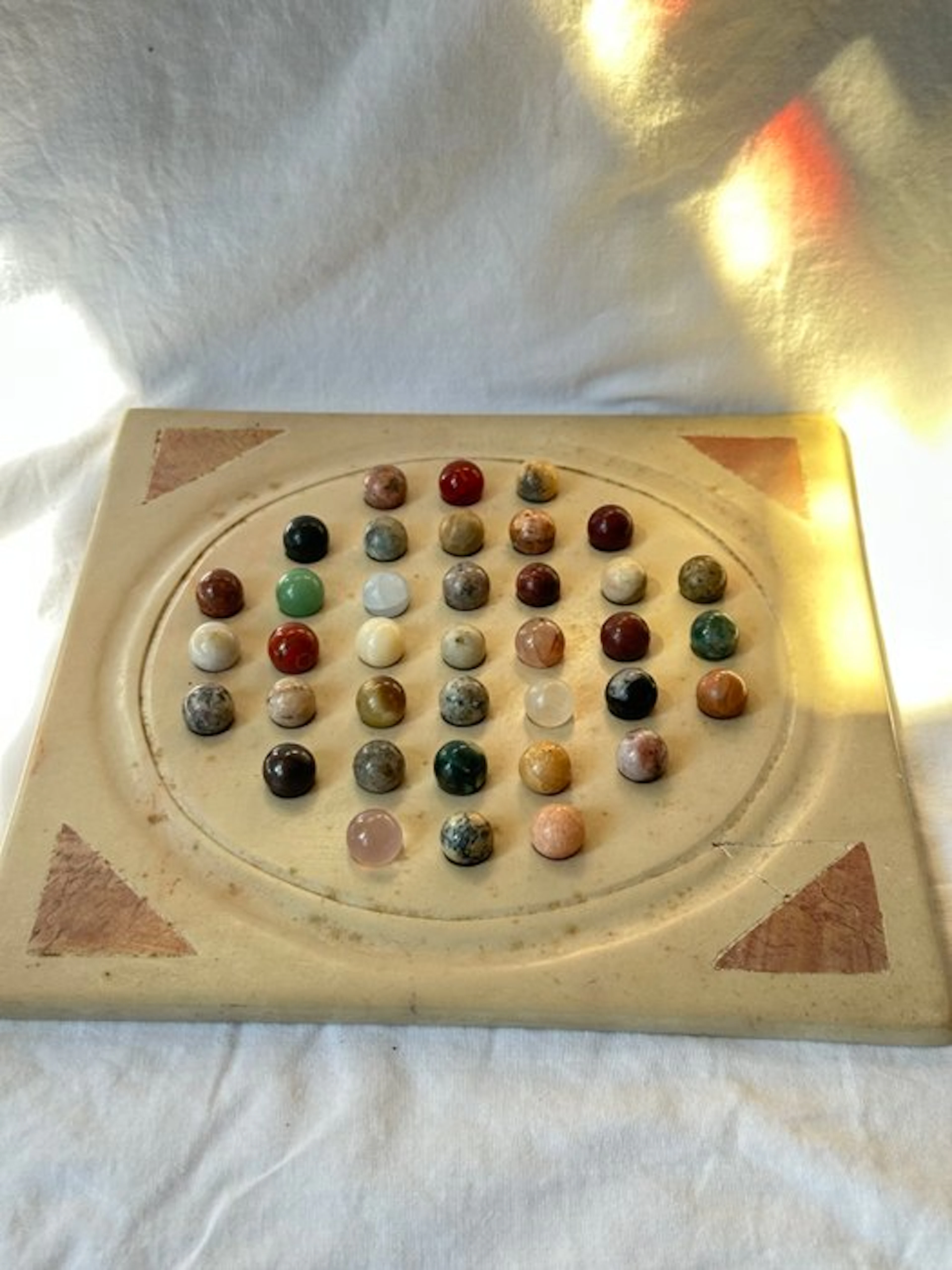 Board game - Stone/Marble Solitaire natural stone beads