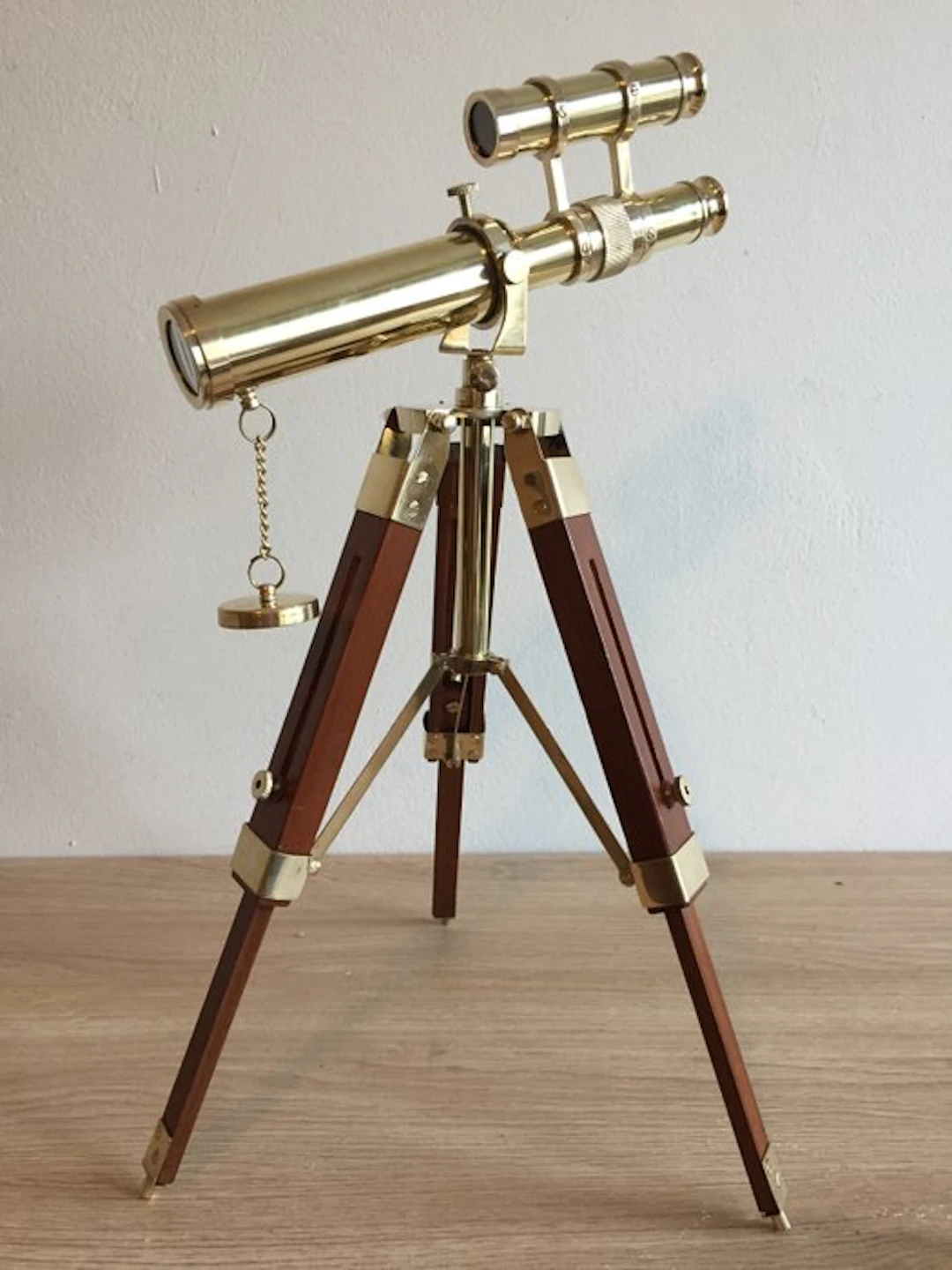 Maritime object - Nautische telescoop op verstelbaar houten statief - Brass