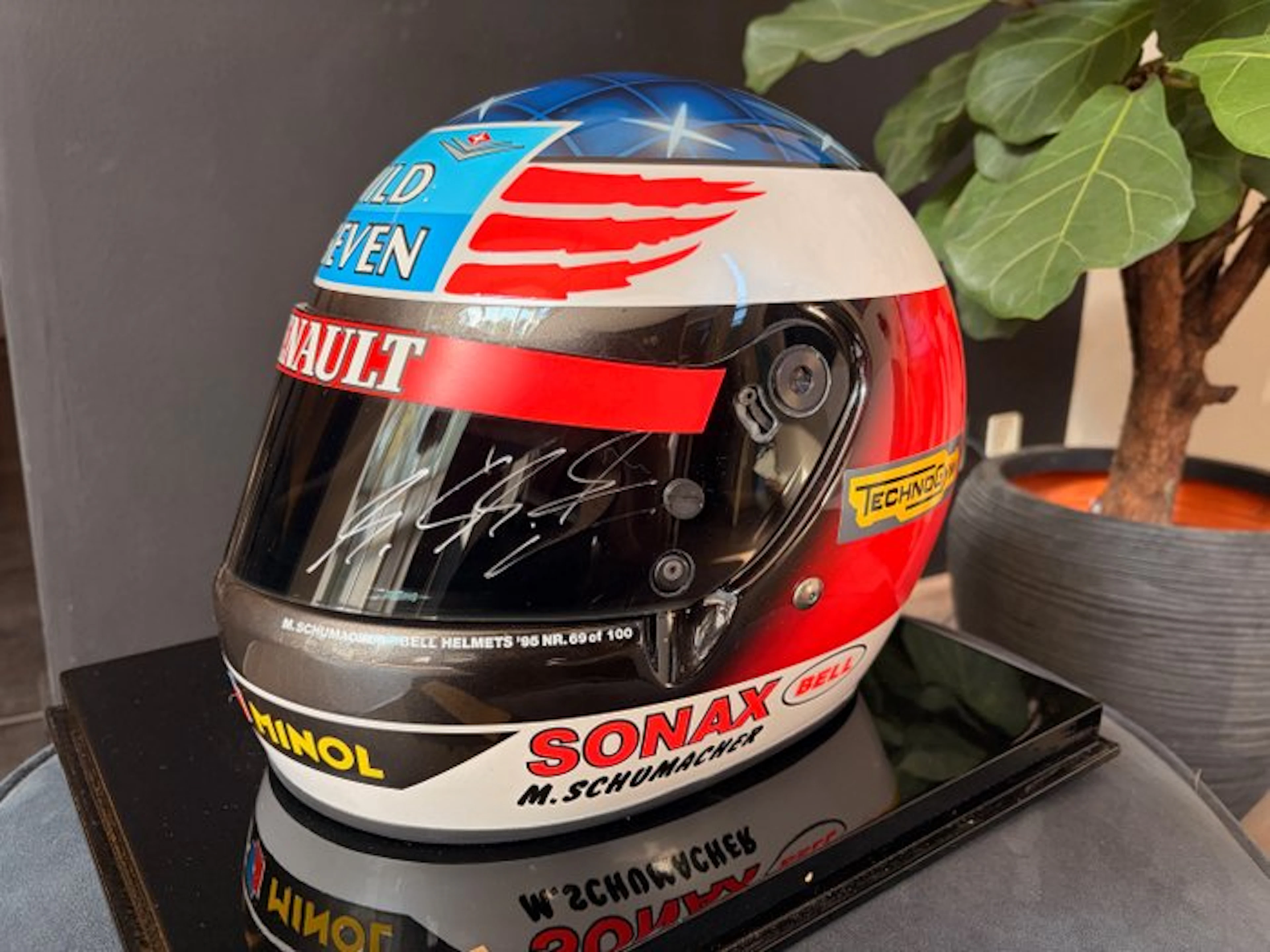 Benetton Renault - Michael Schumacher - 1995 - Replica helmet